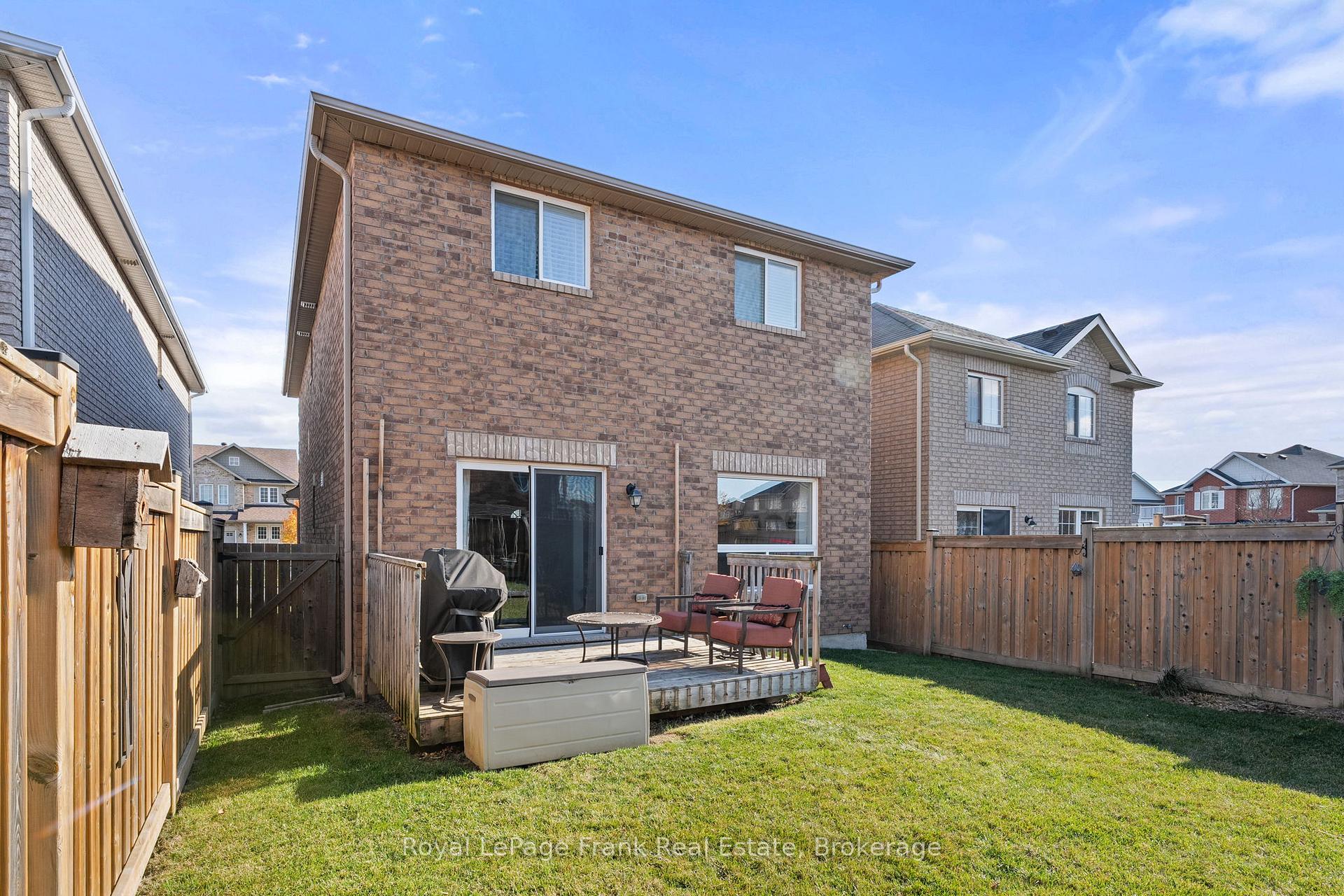 Photo 33 of 2086 Galloway Street, Innisfil, Alcona — HOMEH