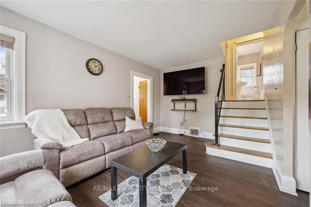 Photo 7 of 148 Waterloo Street, Waterloo, Mount Hope Huron Park — HOMEH