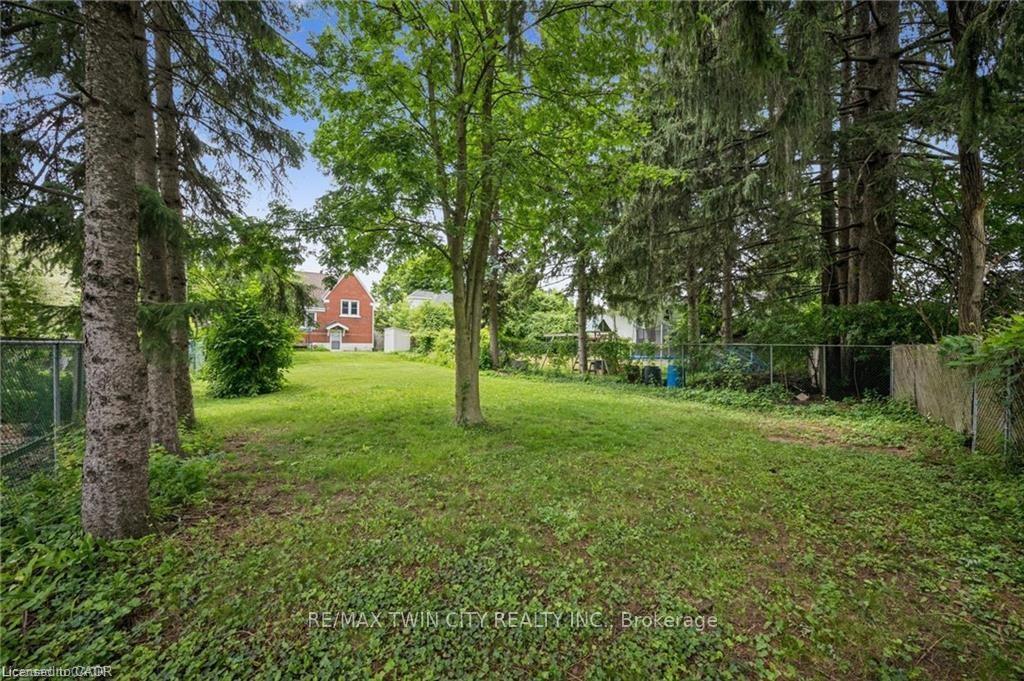 Photo 24 of 148 Waterloo Street, Waterloo, Mount Hope Huron Park — HOMEH