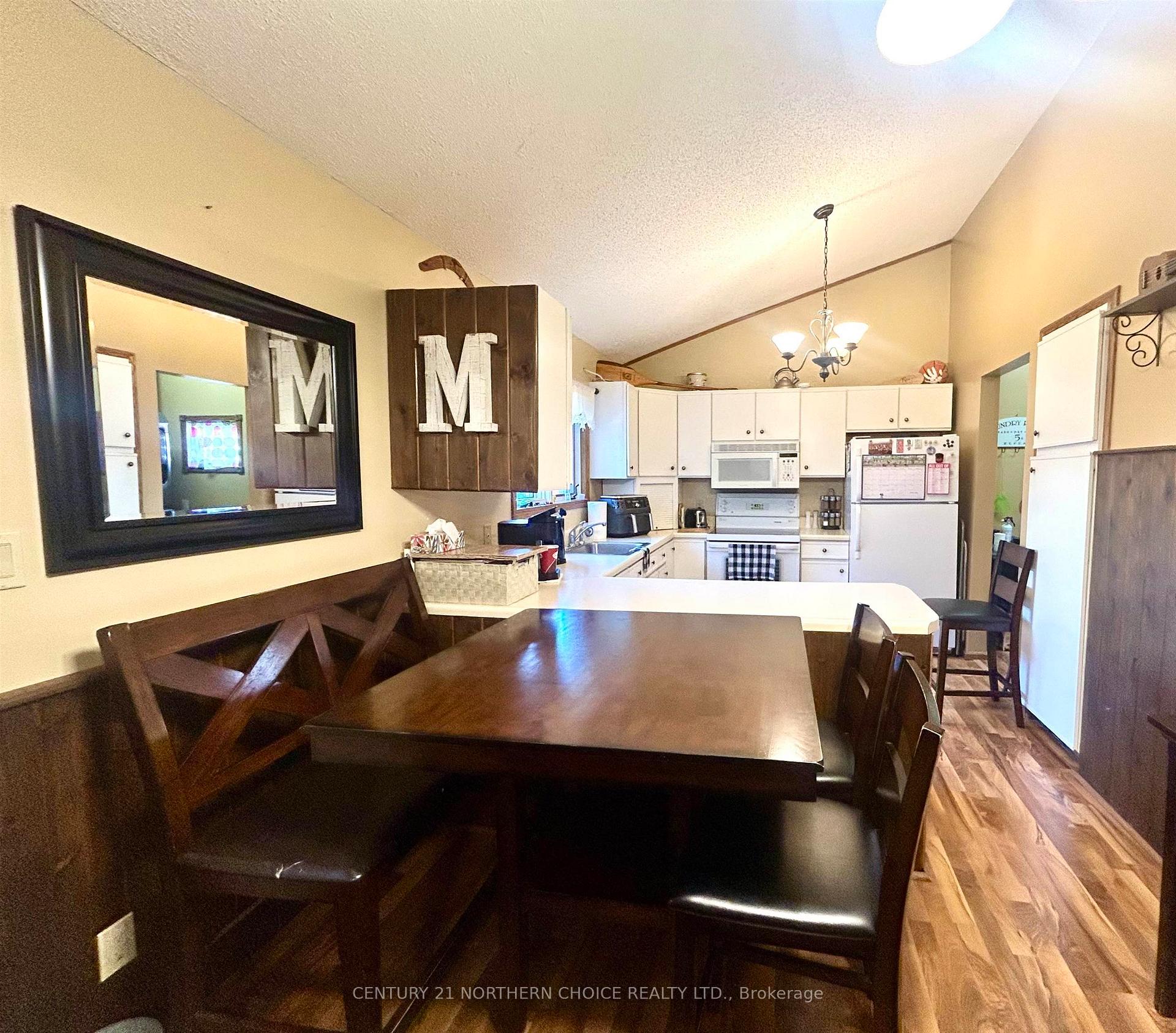 Photo 3 of 626 Second Street West, Fort Frances — HOMEH