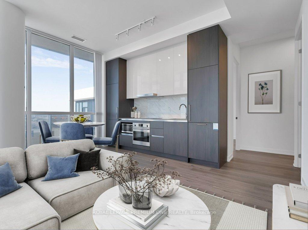 Photo 1 of Unit 605, 225 Commerce Street, Vaughan, Vaughan Corporate Centre — HOMEH