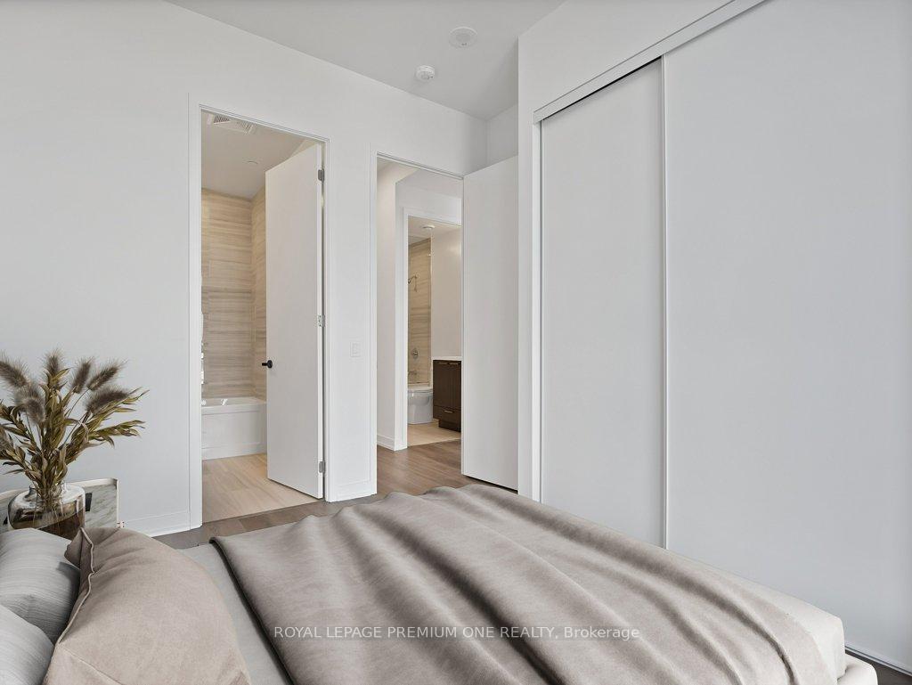 Photo 10 of Unit 605, 225 Commerce Street, Vaughan, Vaughan Corporate Centre — HOMEH