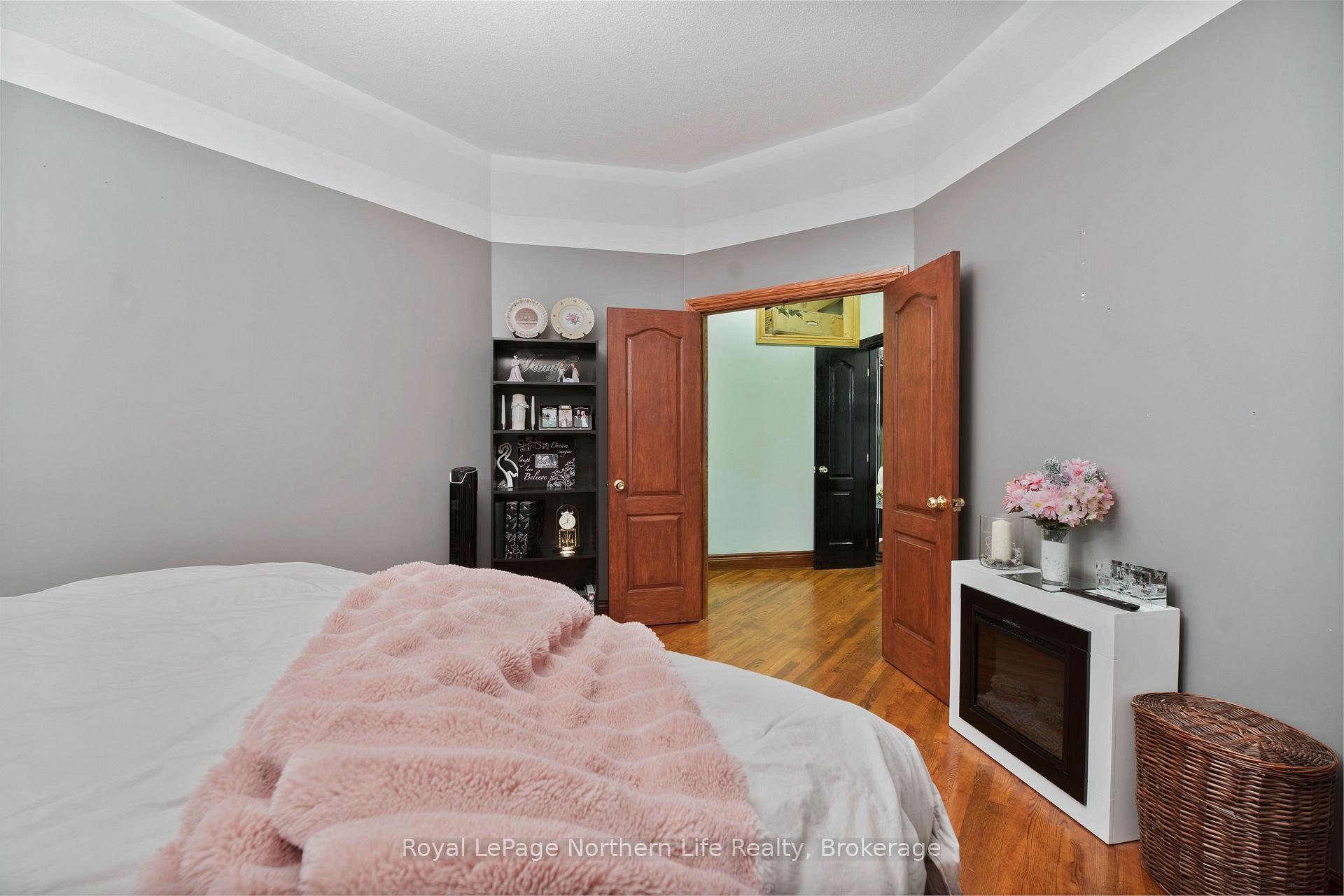 Photo 19 of 421 Collins Drive, North Bay, Airport — HOMEH
