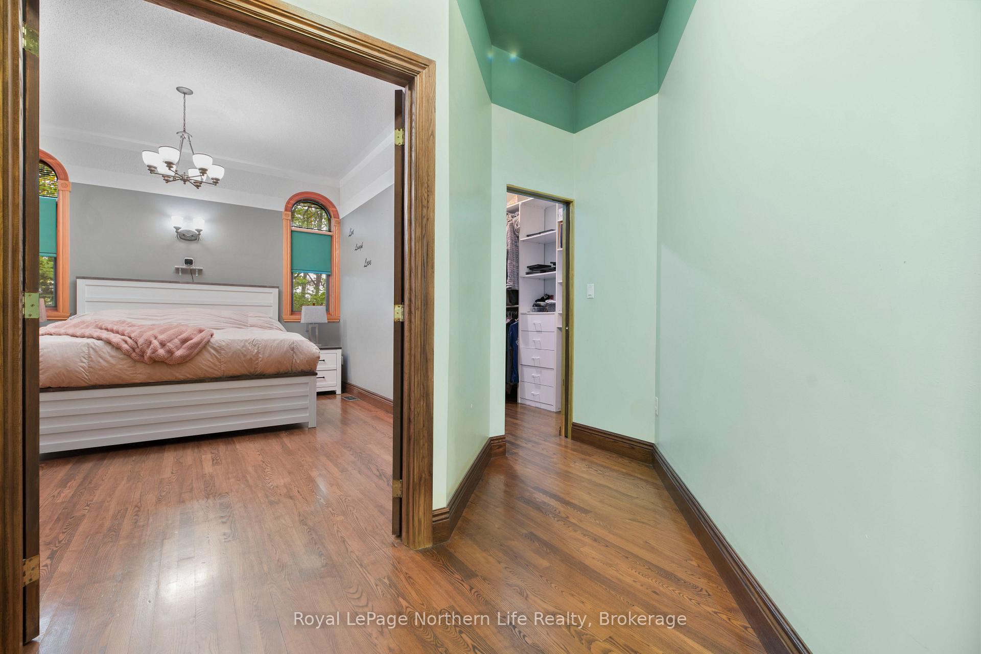 Photo 21 of 421 Collins Drive, North Bay, Airport — HOMEH