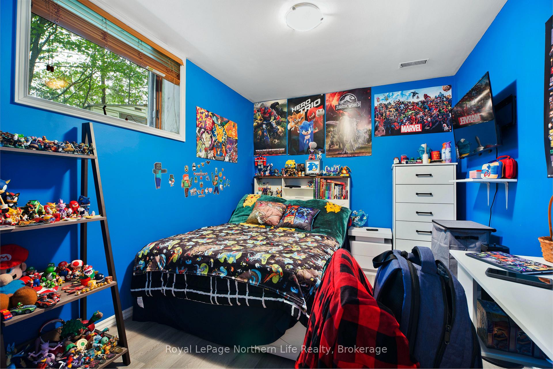 Photo 37 of 421 Collins Drive, North Bay, Airport — HOMEH