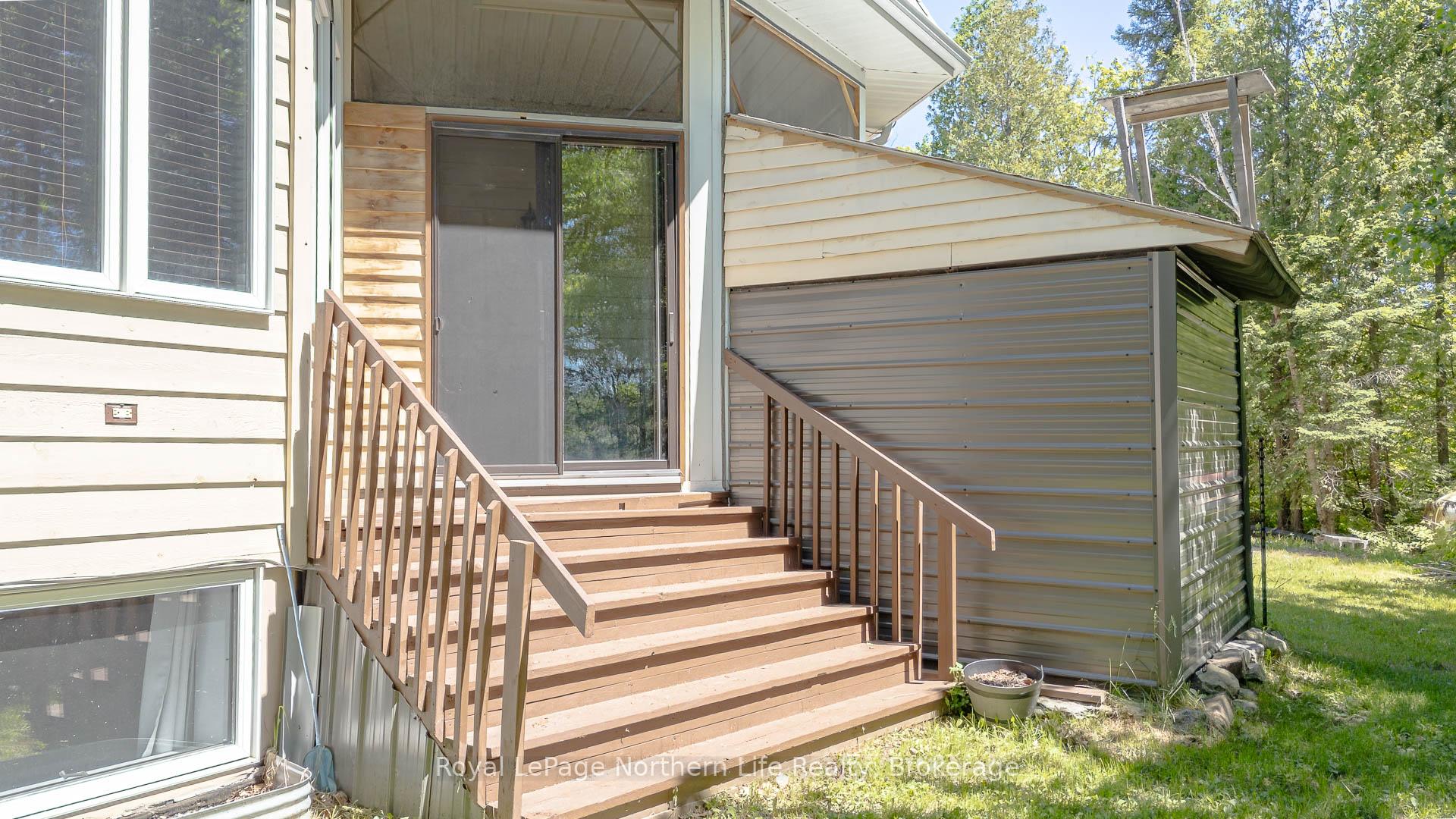 Photo 45 of 421 Collins Drive, North Bay, Airport — HOMEH