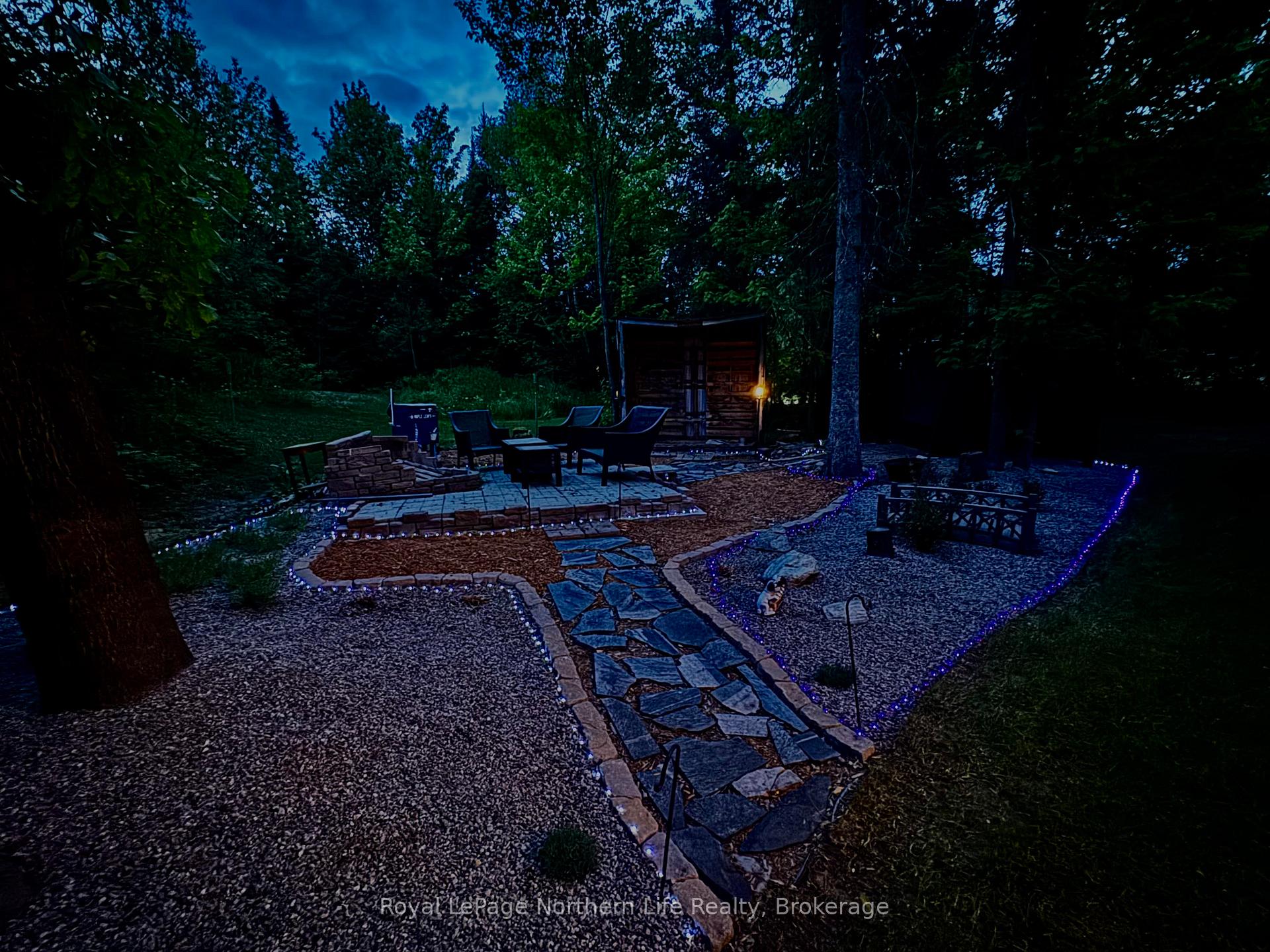 Photo 49 of 421 Collins Drive, North Bay, Airport — HOMEH