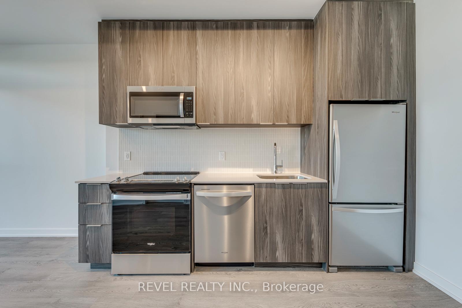 Photo 13 of Unit E103, 740 Whitlock Avenue, Milton, Cobban — HOMEH
