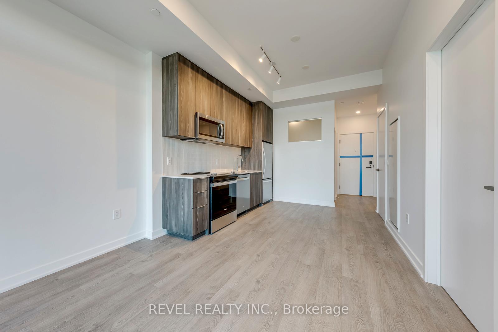 Photo 17 of Unit E103, 740 Whitlock Avenue, Milton, Cobban — HOMEH