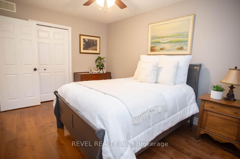 Photo 14 of 145 McGuiness Drive, Brantford, Tutela Heights — HOMEH