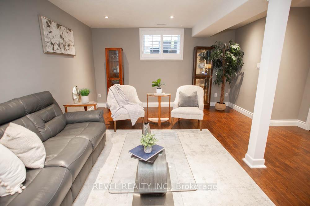 Photo 19 of 145 McGuiness Drive, Brantford, Tutela Heights — HOMEH