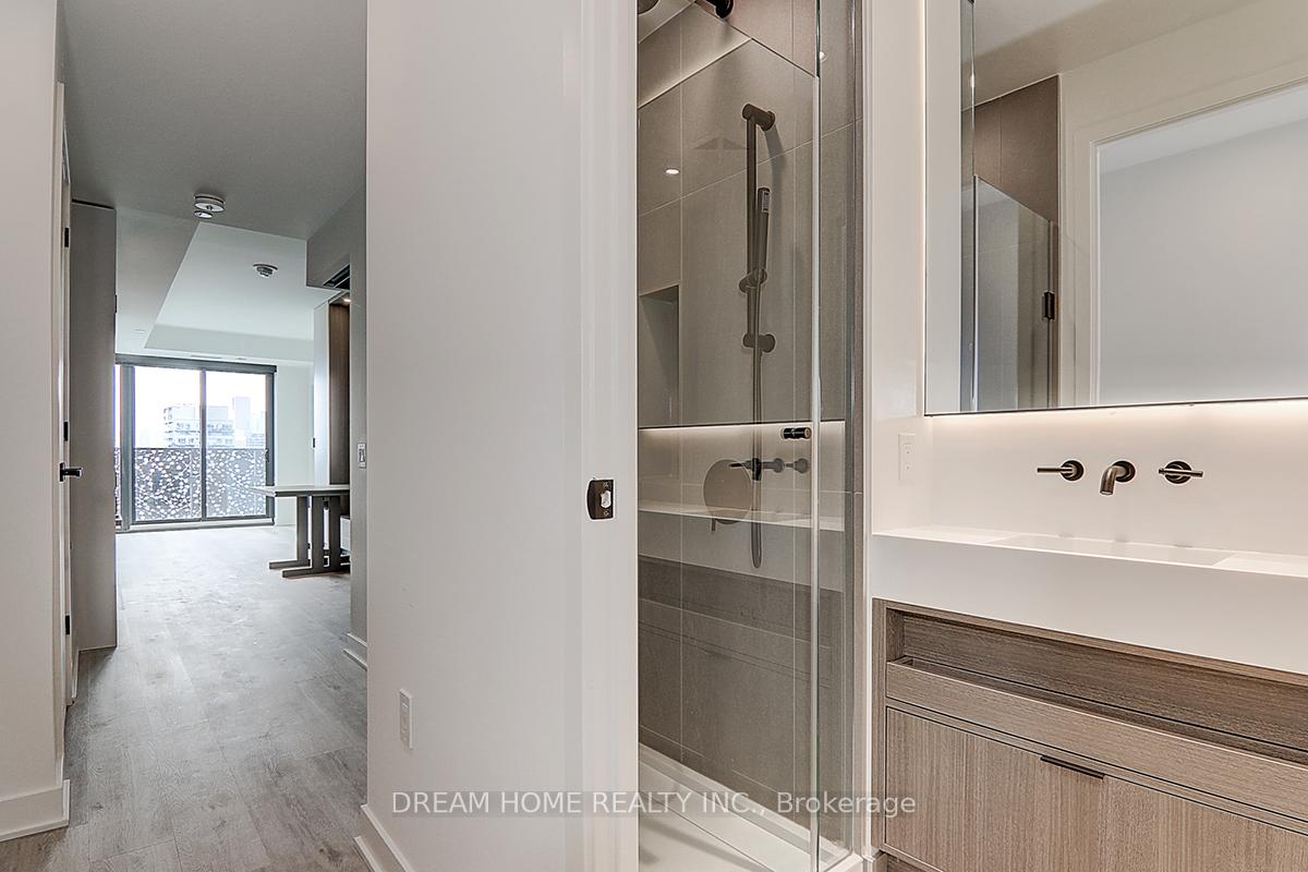 Photo 5 of Unit 3002, 55 Charles Street E, Toronto, Church-Yonge Corridor — HOMEH