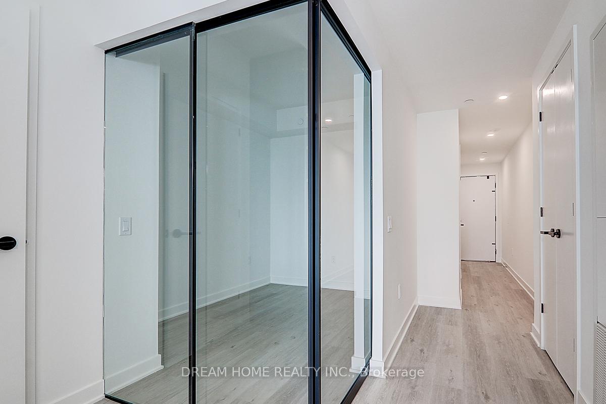 Photo 8 of Unit 3002, 55 Charles Street E, Toronto, Church-Yonge Corridor — HOMEH