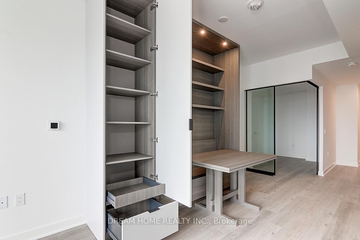 Photo 28 of Unit 3002, 55 Charles Street E, Toronto, Church-Yonge Corridor — HOMEH