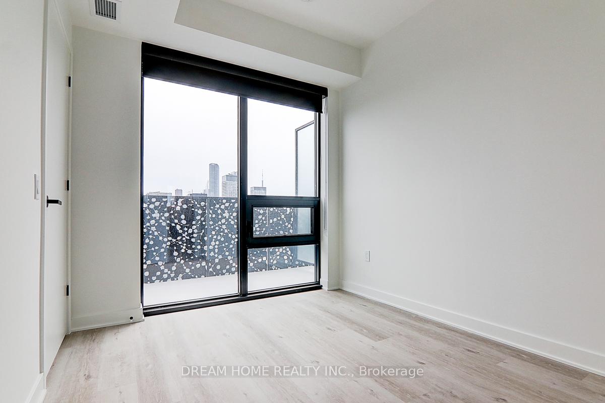 Photo 38 of Unit 3002, 55 Charles Street E, Toronto, Church-Yonge Corridor — HOMEH