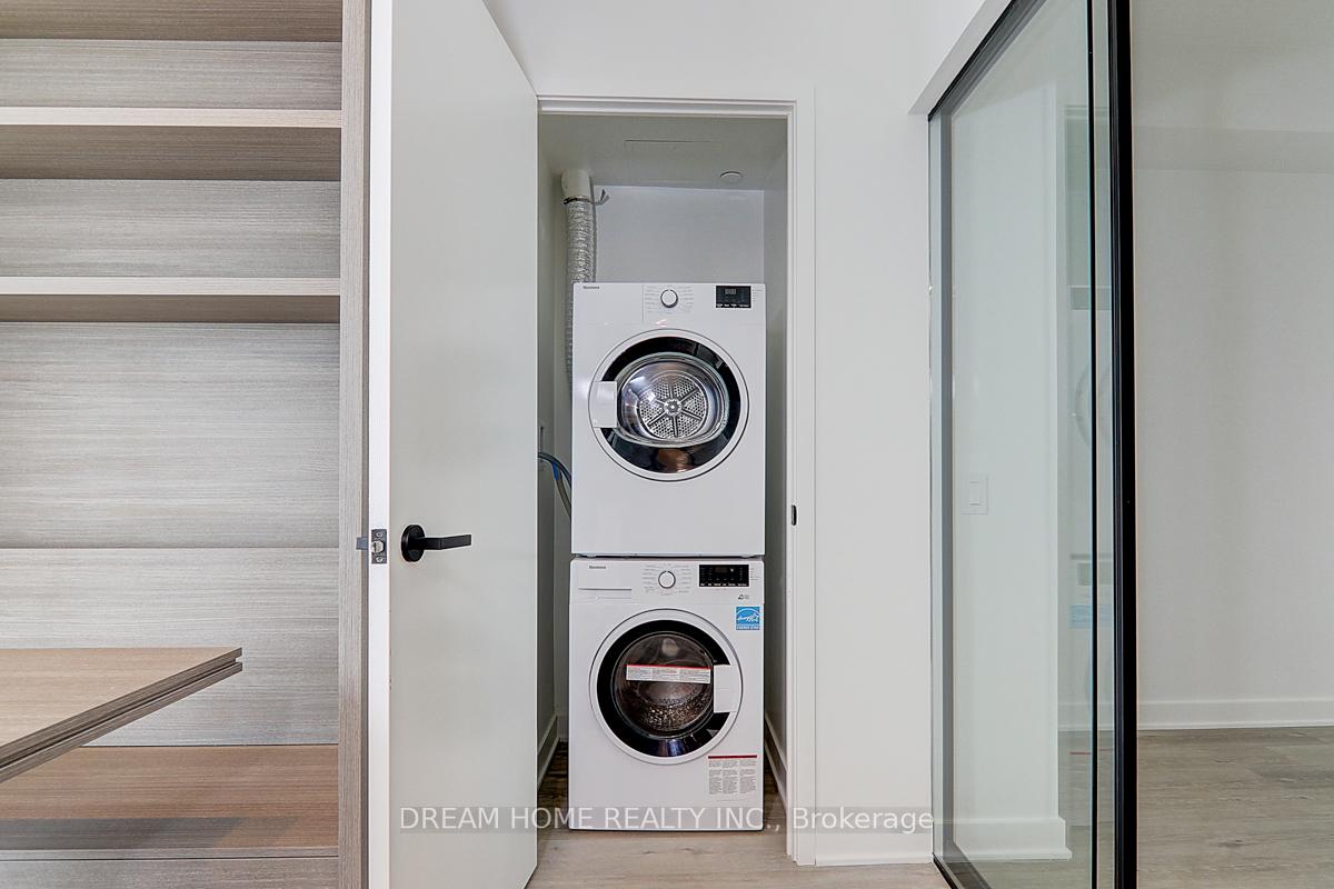 Photo 44 of Unit 3002, 55 Charles Street E, Toronto, Church-Yonge Corridor — HOMEH