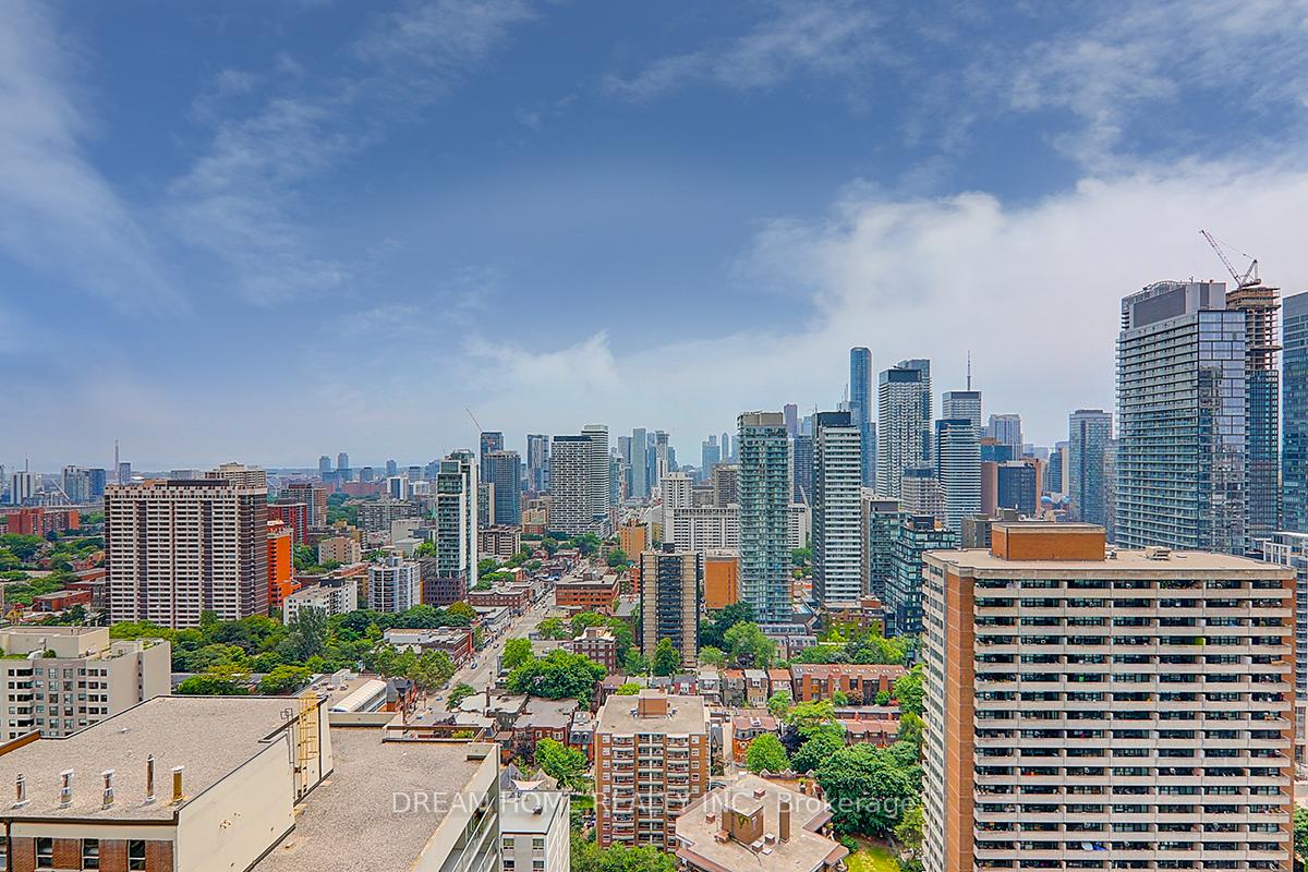 Photo 47 of Unit 3002, 55 Charles Street E, Toronto, Church-Yonge Corridor — HOMEH