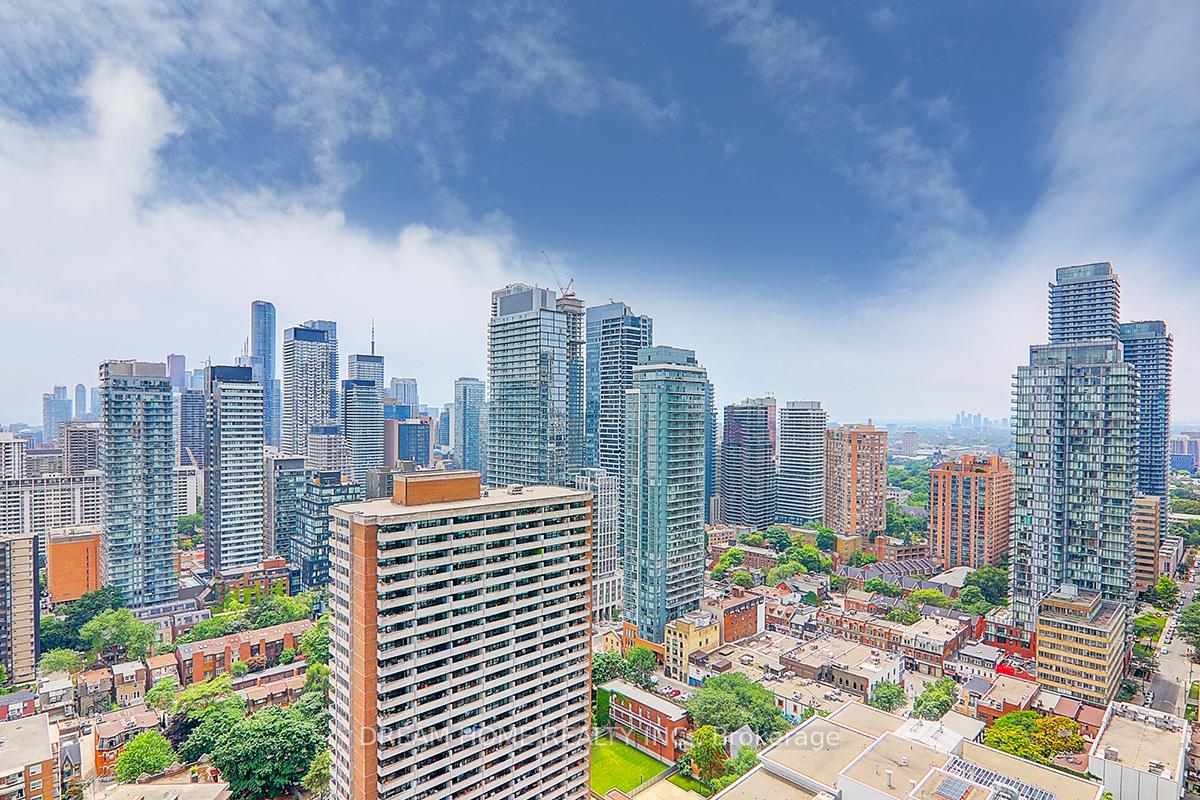 Photo 49 of Unit 3002, 55 Charles Street E, Toronto, Church-Yonge Corridor — HOMEH