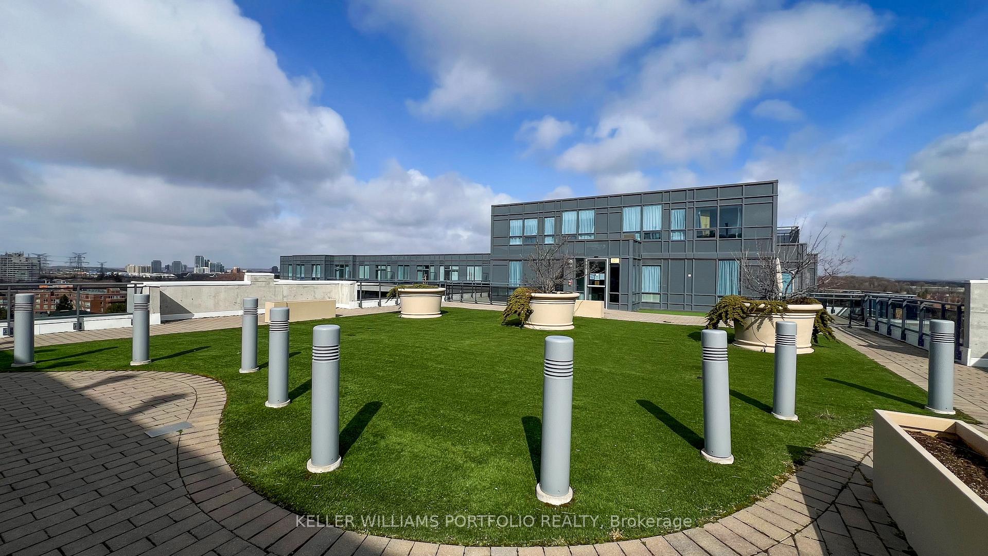 Photo 19 of Unit 303, 376 Highway 7, Richmond Hill, Doncrest — HOMEH