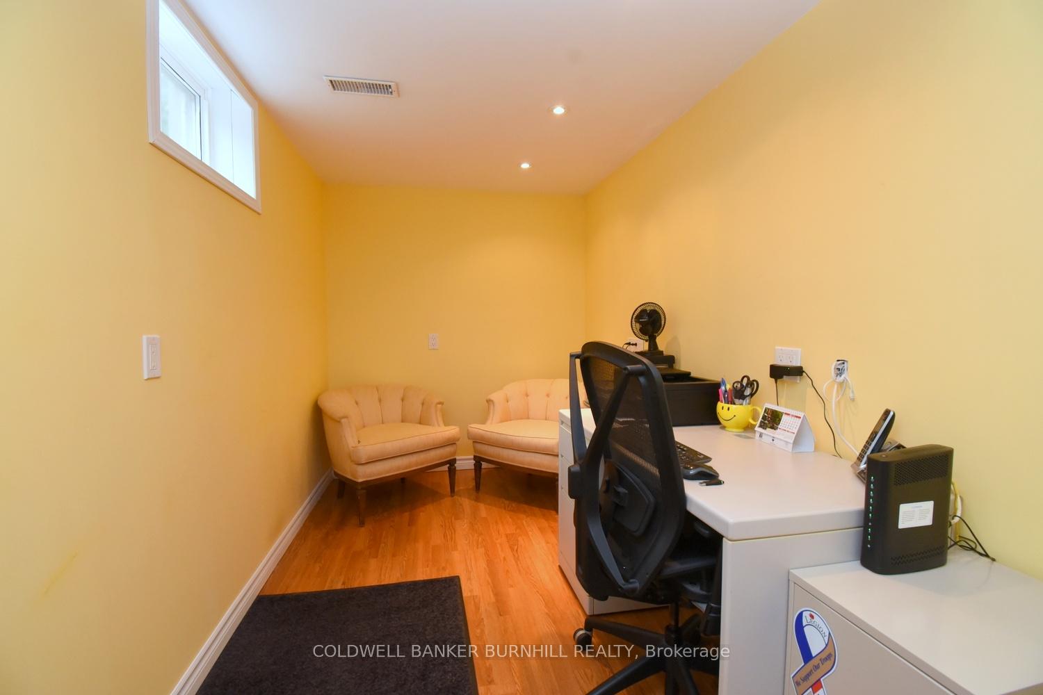 Photo 24 of 1087 Maplehurst Avenue, Burlington, LaSalle — HOMEH