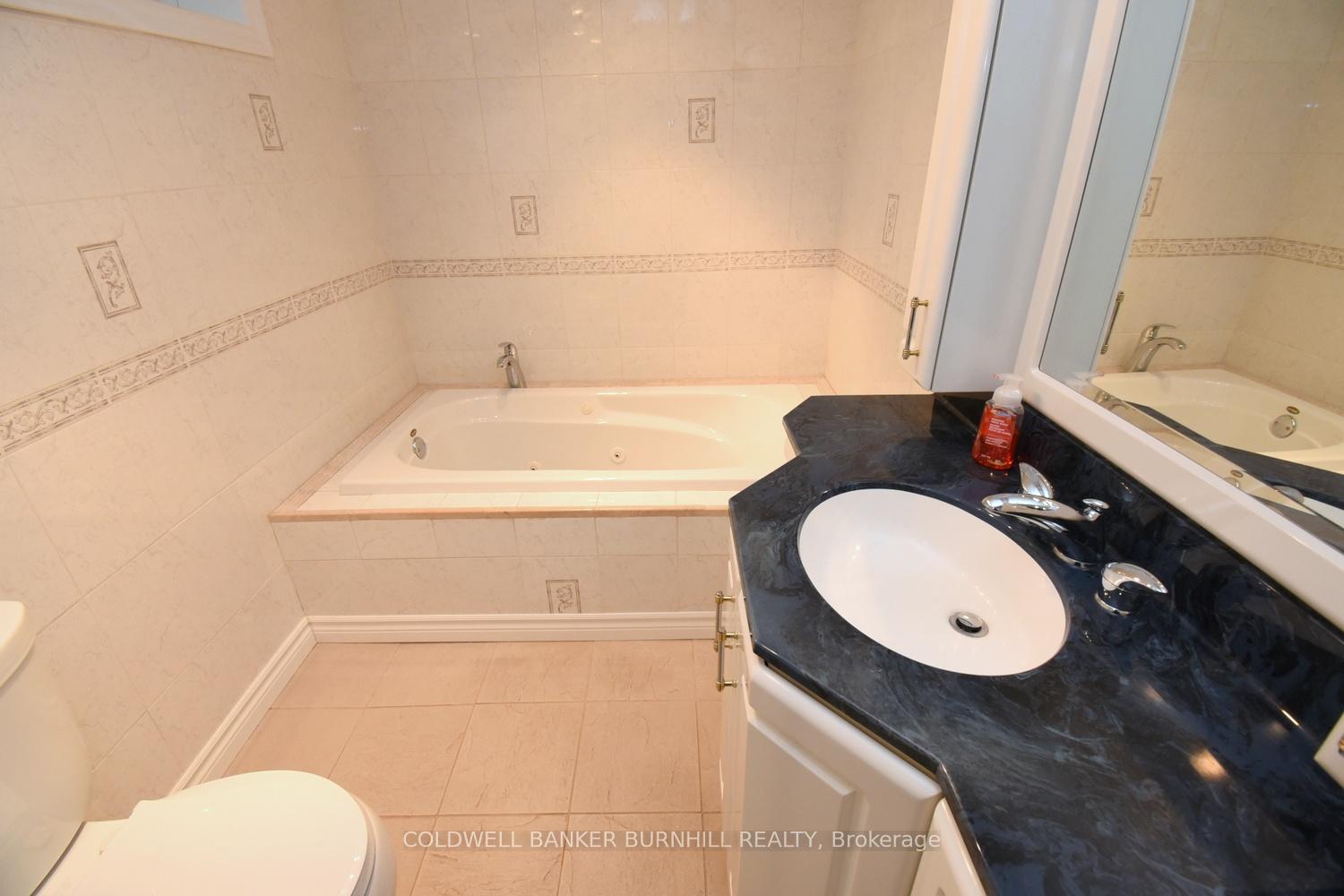 Photo 26 of 1087 Maplehurst Avenue, Burlington, LaSalle — HOMEH