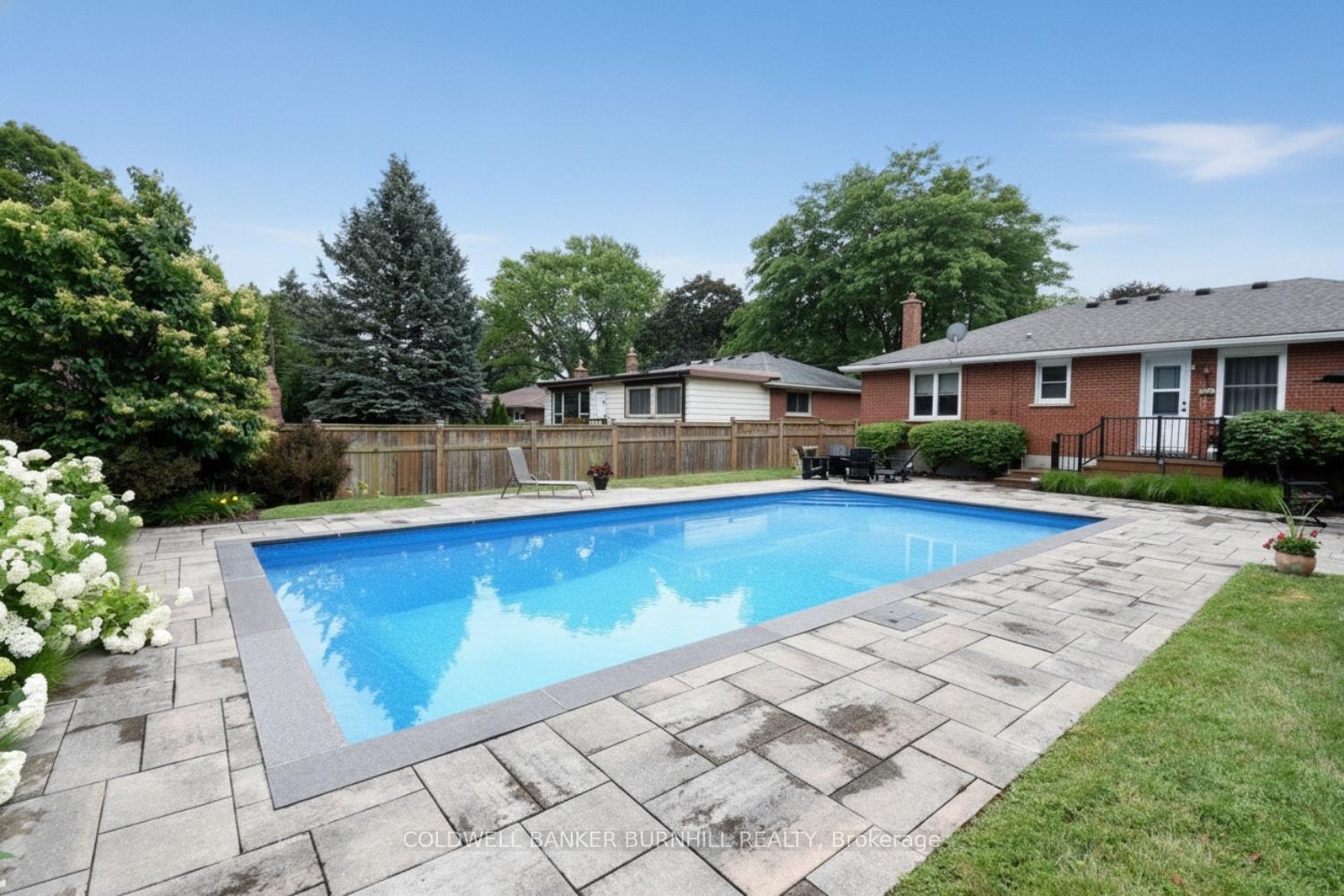 Photo 31 of 1087 Maplehurst Avenue, Burlington, LaSalle — HOMEH