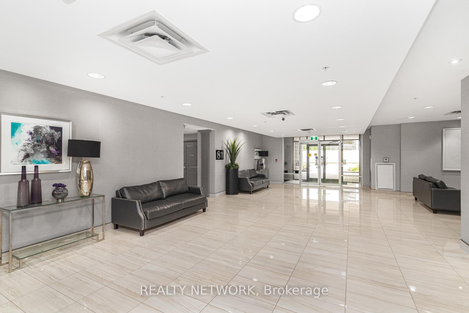 Photo 6 of Unit 1009, 81 Robinson Street, Hamilton, Durand — HOMEH