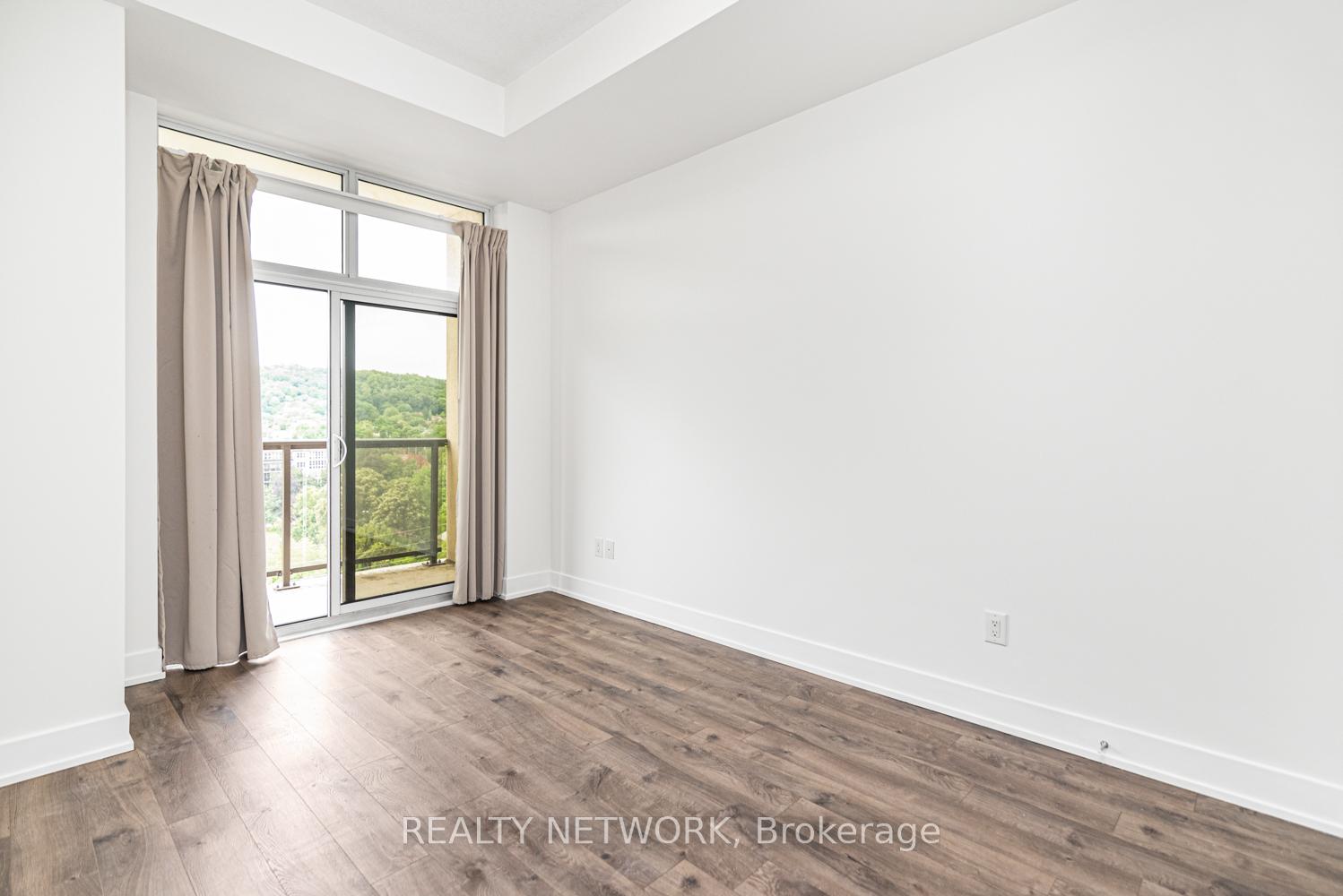 Photo 30 of Unit 1009, 81 Robinson Street, Hamilton, Durand — HOMEH