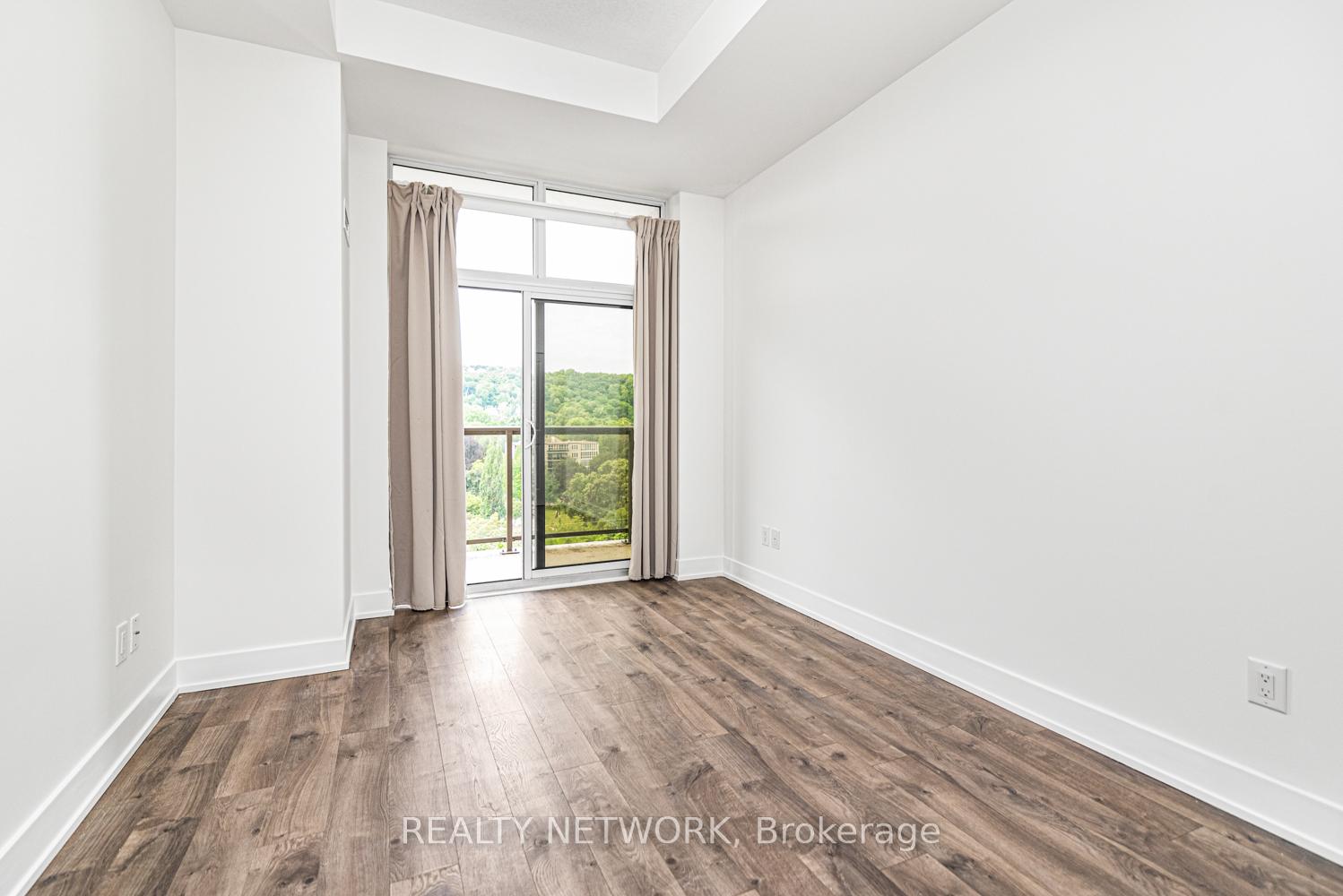 Photo 31 of Unit 1009, 81 Robinson Street, Hamilton, Durand — HOMEH