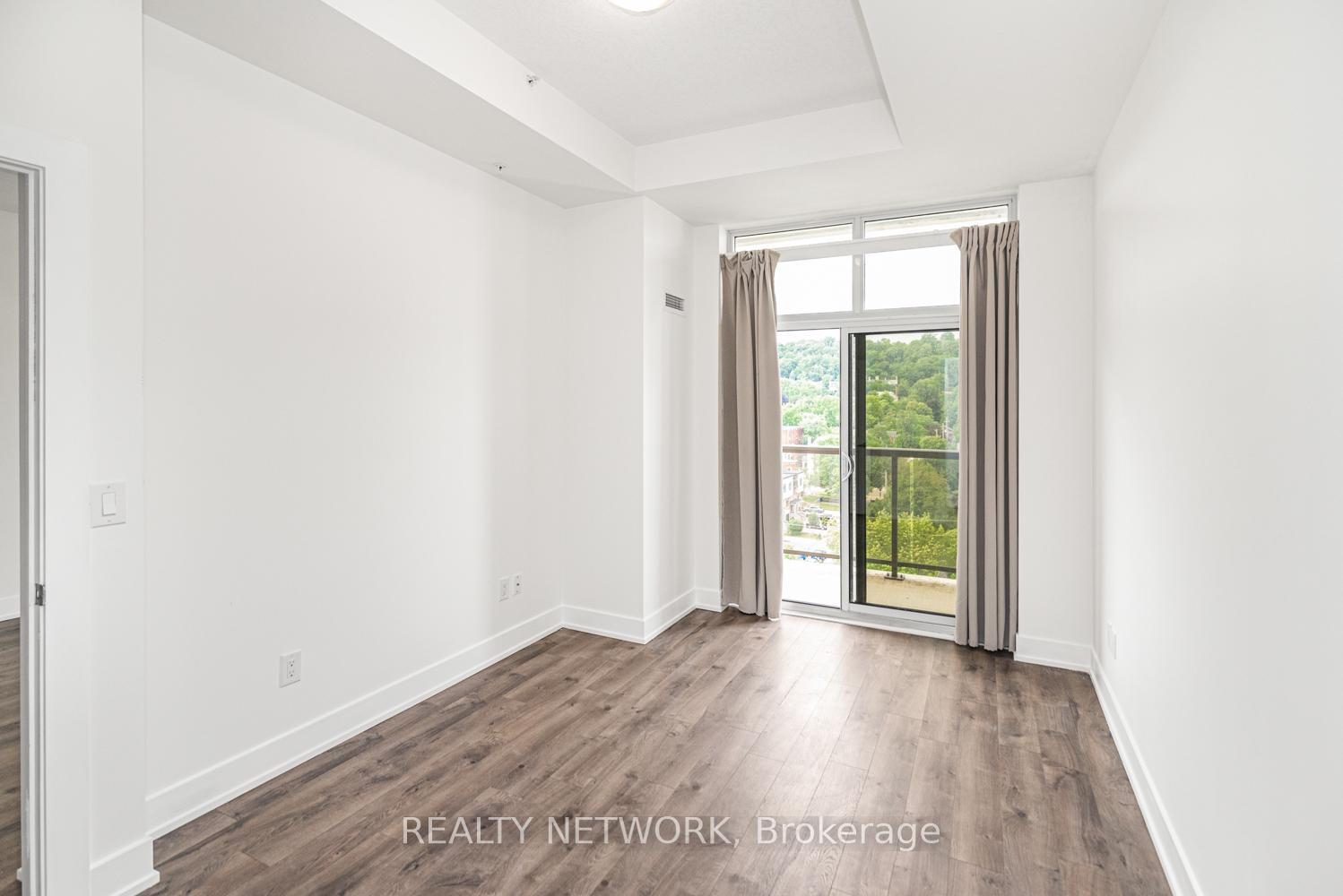 Photo 33 of Unit 1009, 81 Robinson Street, Hamilton, Durand — HOMEH