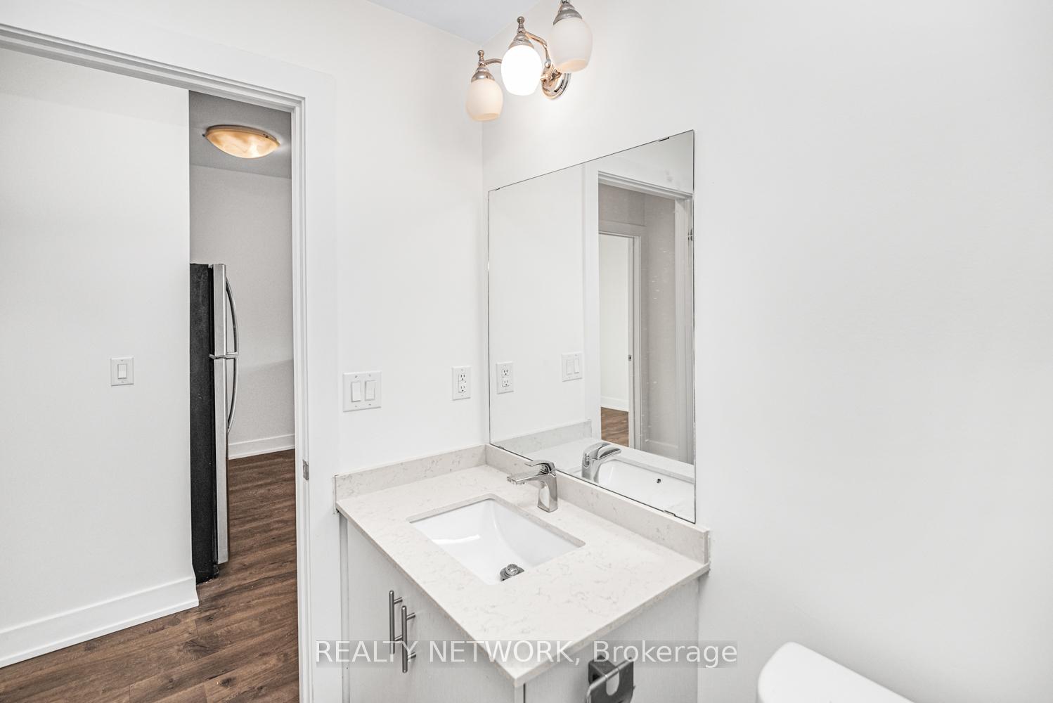 Photo 36 of Unit 1009, 81 Robinson Street, Hamilton, Durand — HOMEH