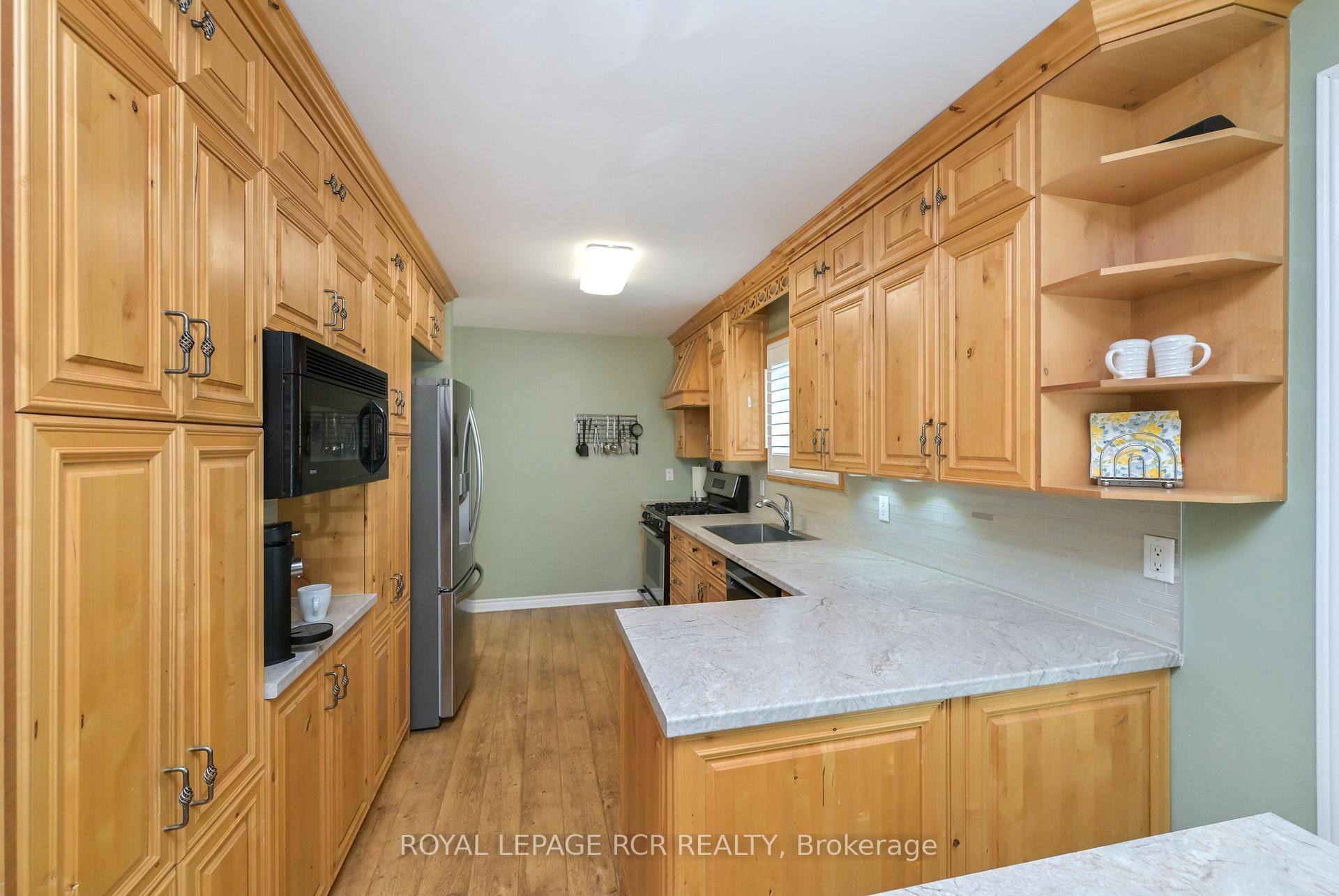 Photo 7 of 73 Riverview Road, New Tecumseth, Alliston — HOMEH