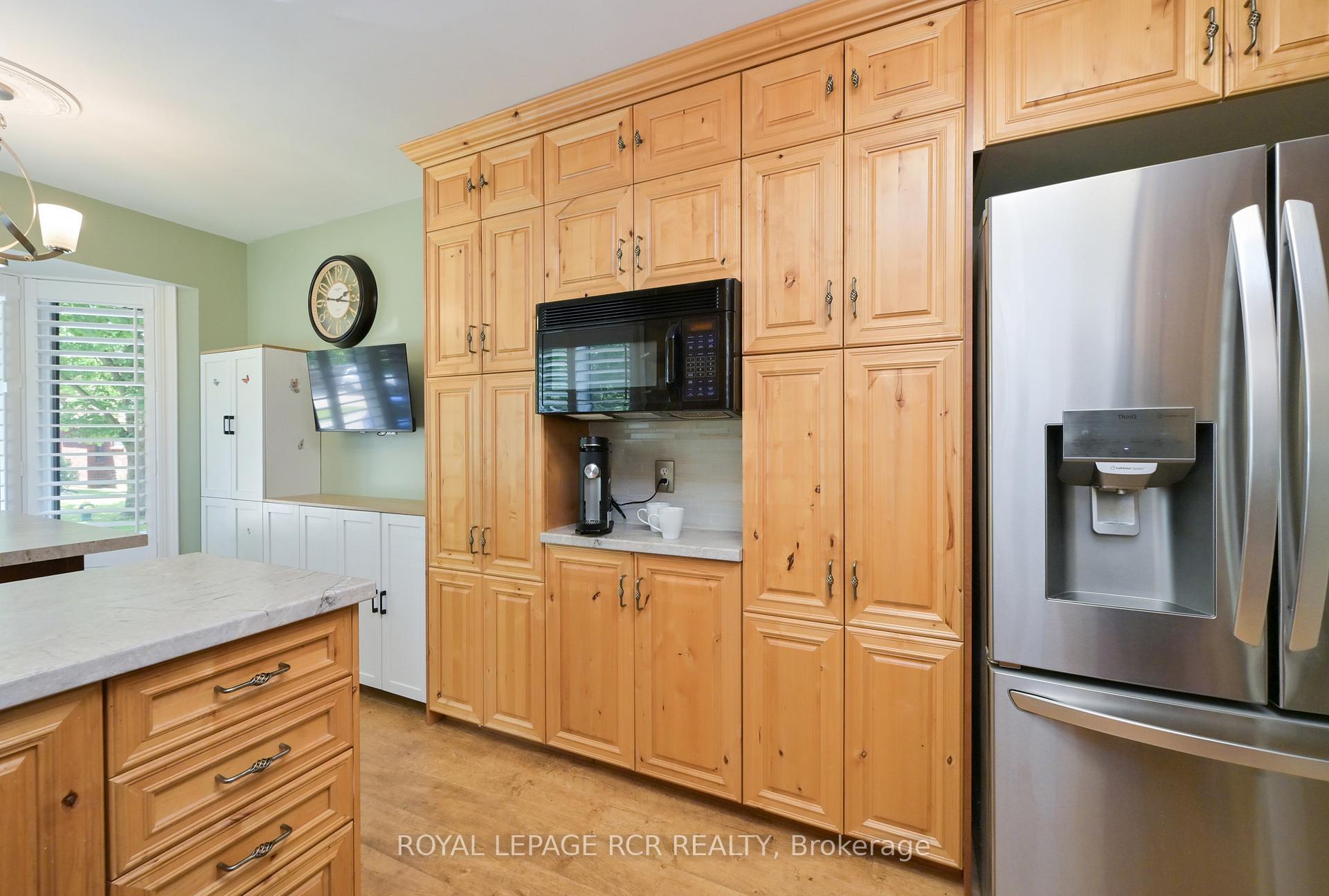 Photo 10 of 73 Riverview Road, New Tecumseth, Alliston — HOMEH