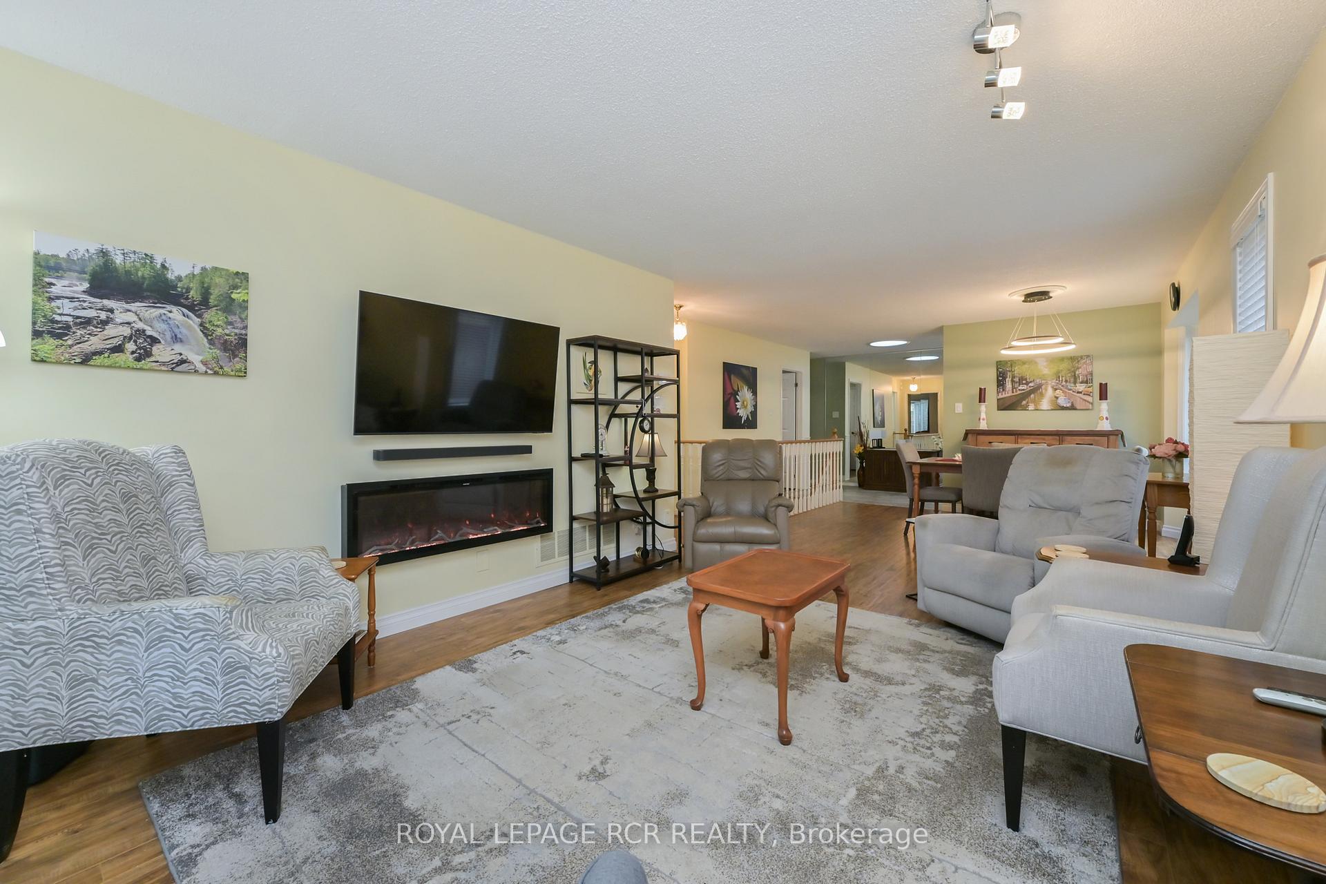 Photo 14 of 73 Riverview Road, New Tecumseth, Alliston — HOMEH