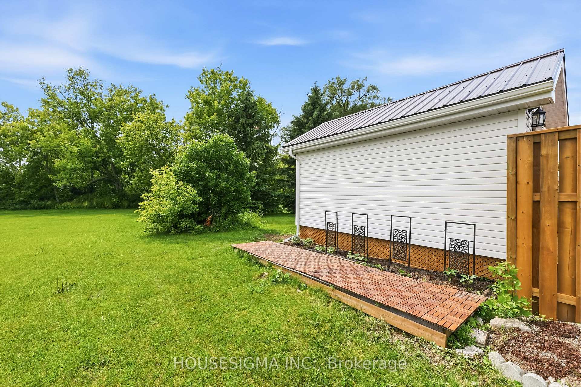 Photo 33 of 50 Division Street, Cramahe, Colborne — HOMEH