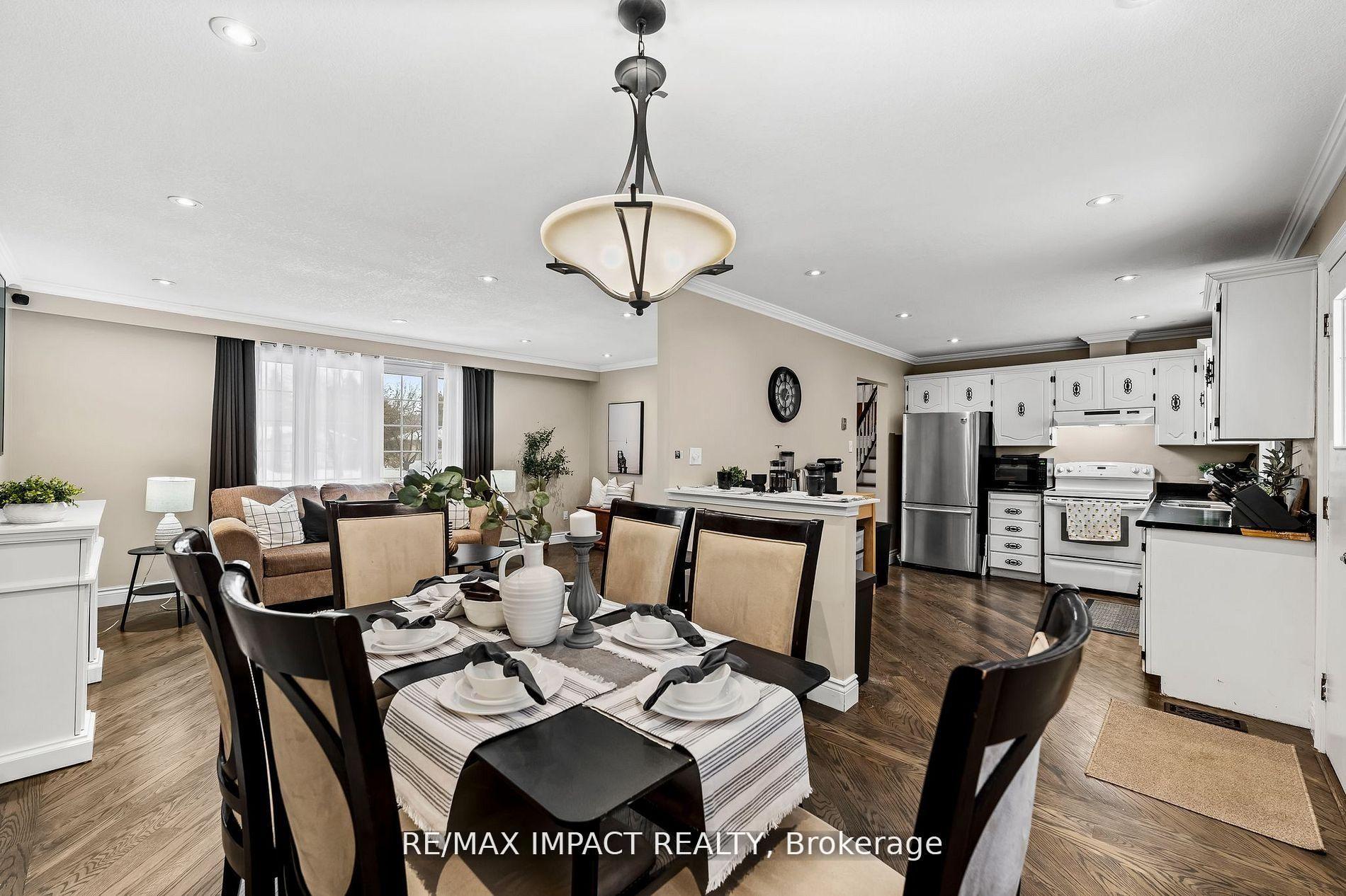 Photo 7 of 1158 Weller Street, Peterborough, Monaghan Ward 2 — HOMEH