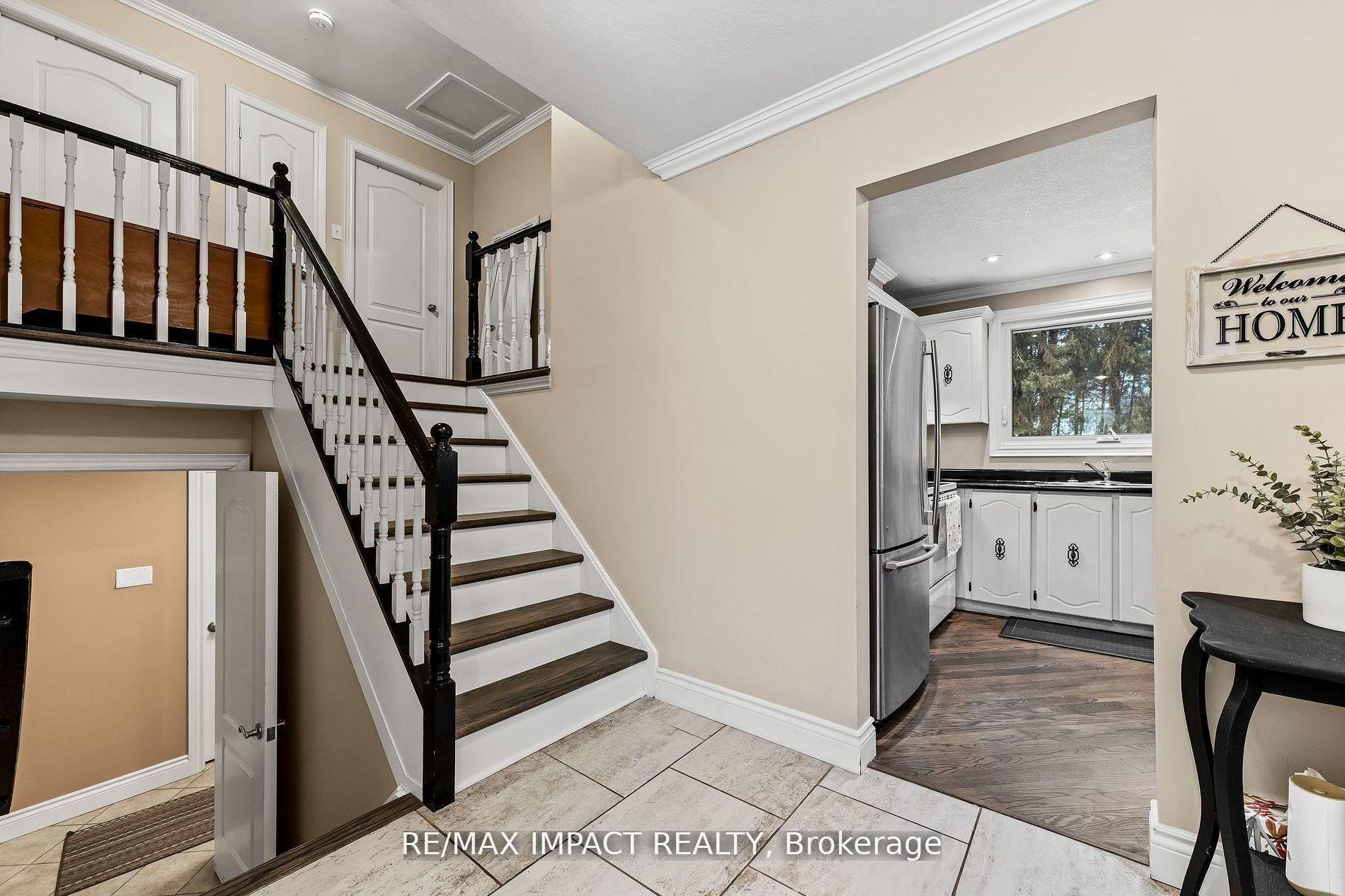 Photo 14 of 1158 Weller Street, Peterborough, Monaghan Ward 2 — HOMEH