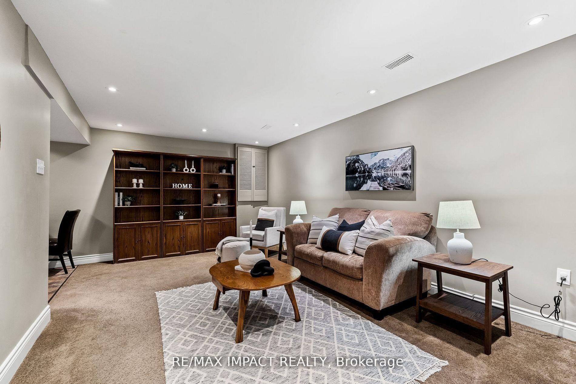 Photo 23 of 1158 Weller Street, Peterborough, Monaghan Ward 2 — HOMEH