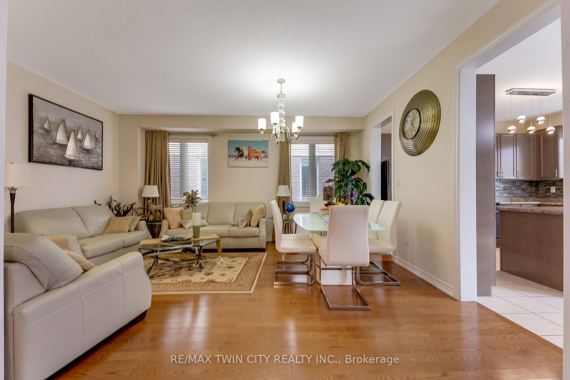 Photo 7 of 667 Linden Drive, Cambridge, Preston Heights — HOMEH