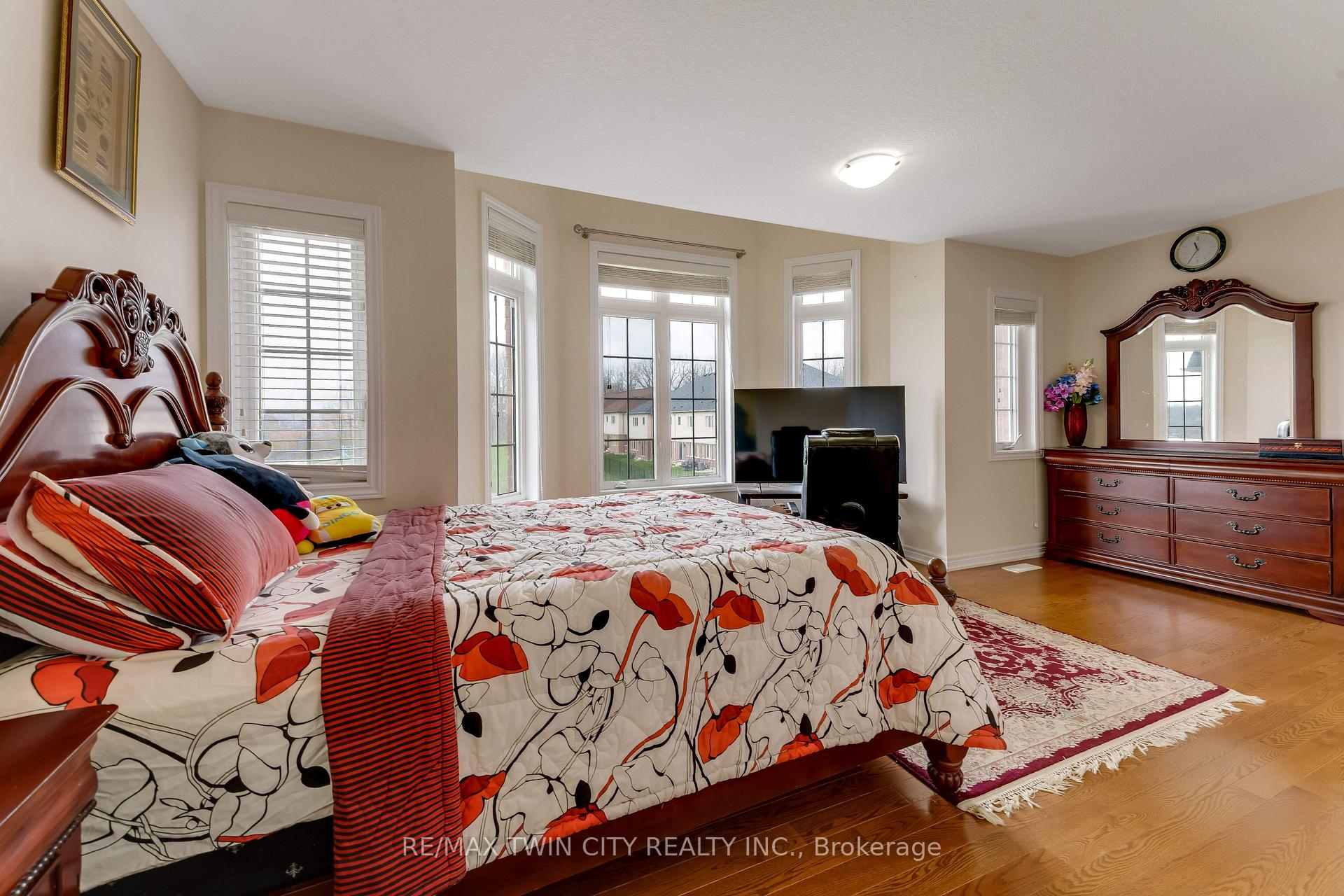 Photo 21 of 667 Linden Drive, Cambridge, Preston Heights — HOMEH