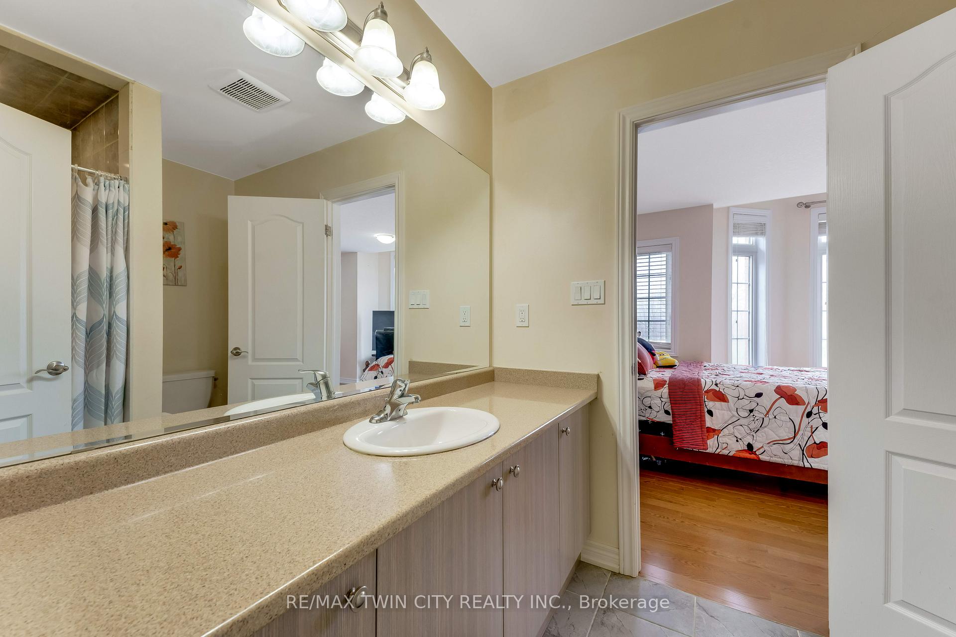 Photo 23 of 667 Linden Drive, Cambridge, Preston Heights — HOMEH