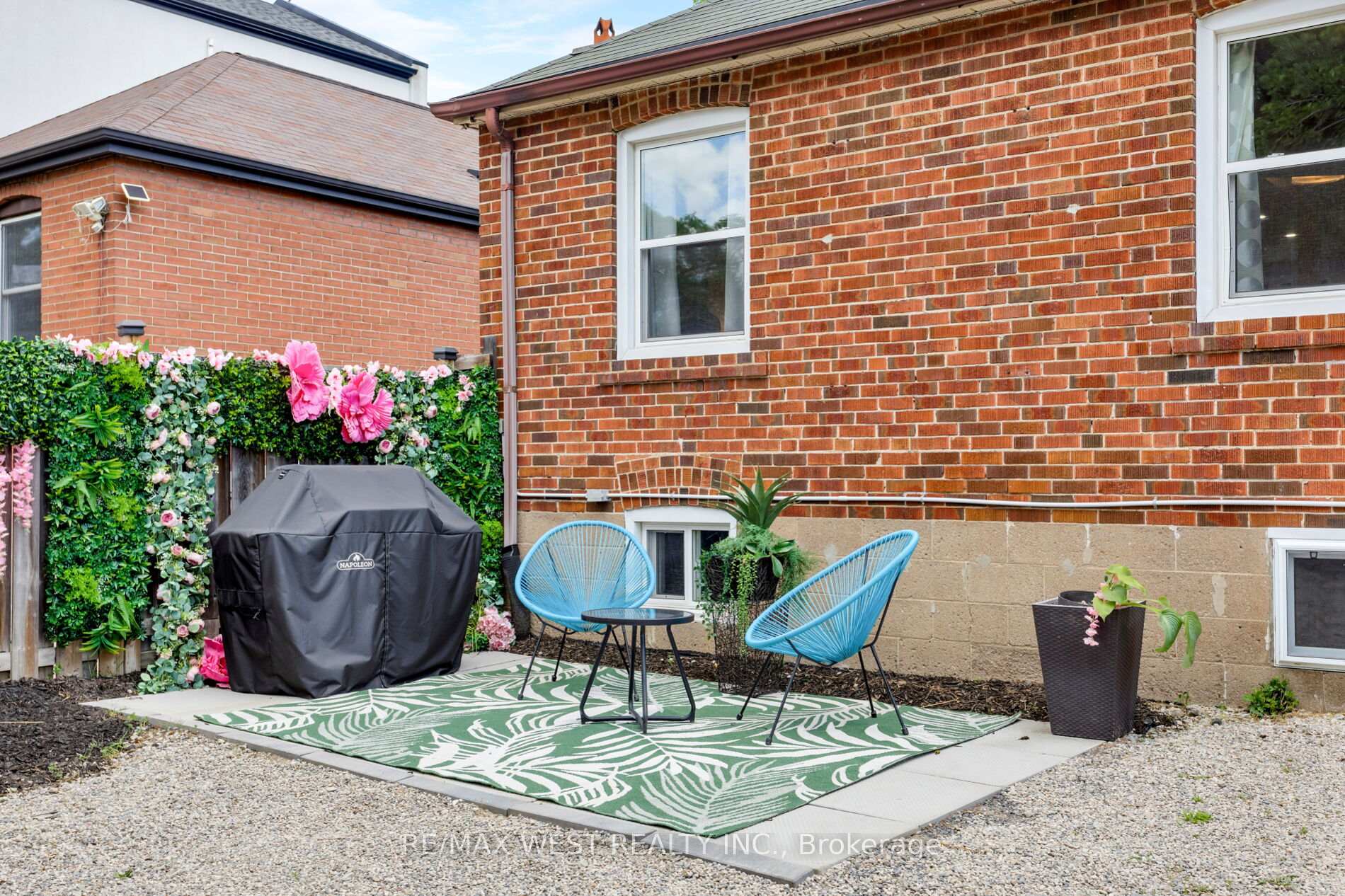Photo 30 of 42 Stephen Drive, Etobicoke, Stonegate-Queensway — HOMEH