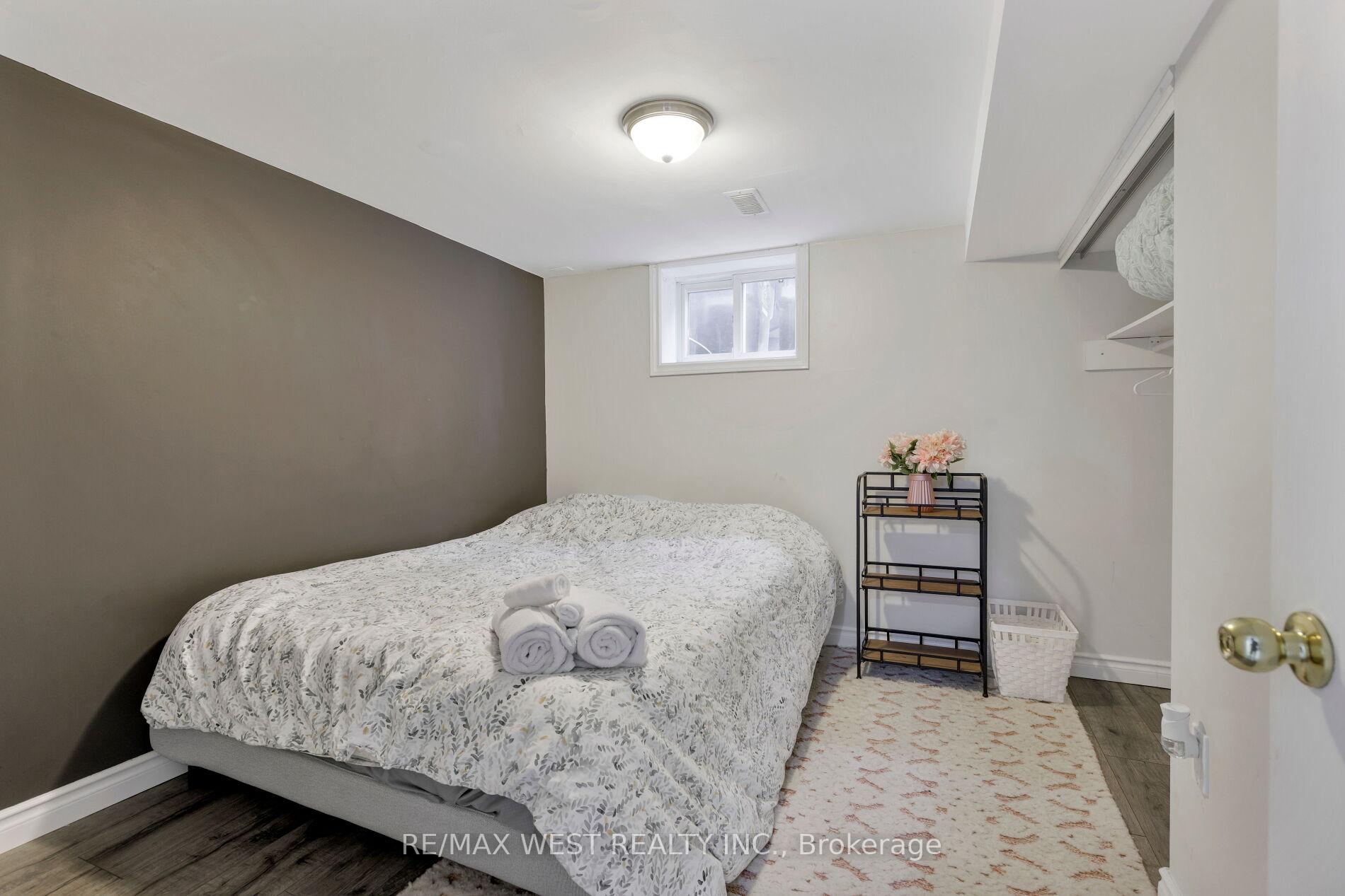 Photo 42 of 42 Stephen Drive, Etobicoke, Stonegate-Queensway — HOMEH