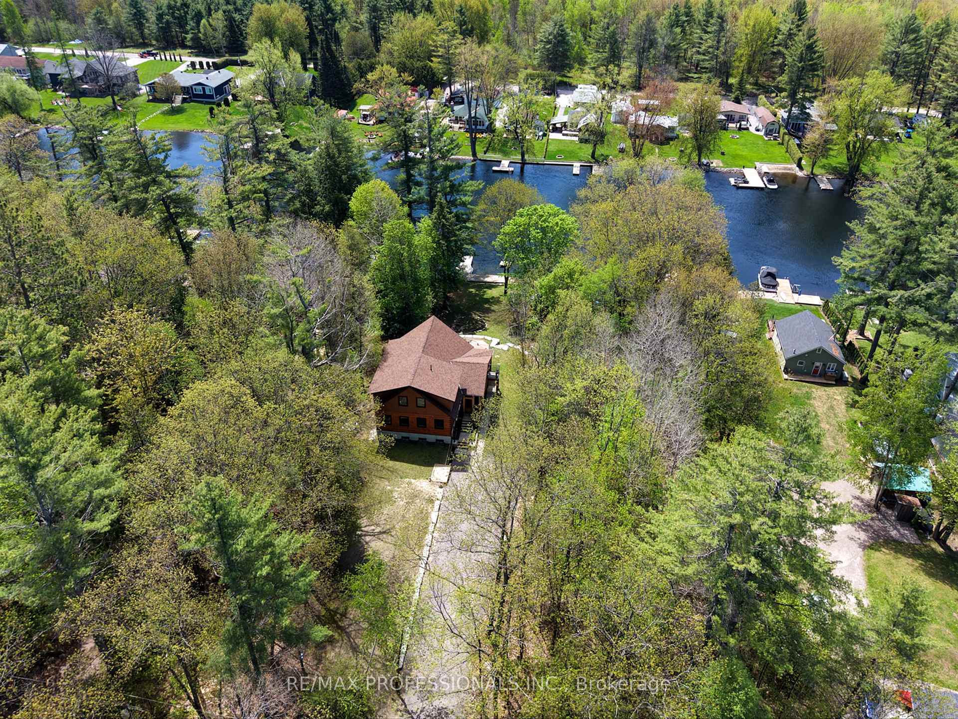 Photo 1 of 1048 Bagley Road, Gravenhurst, Morrison — HOMEH