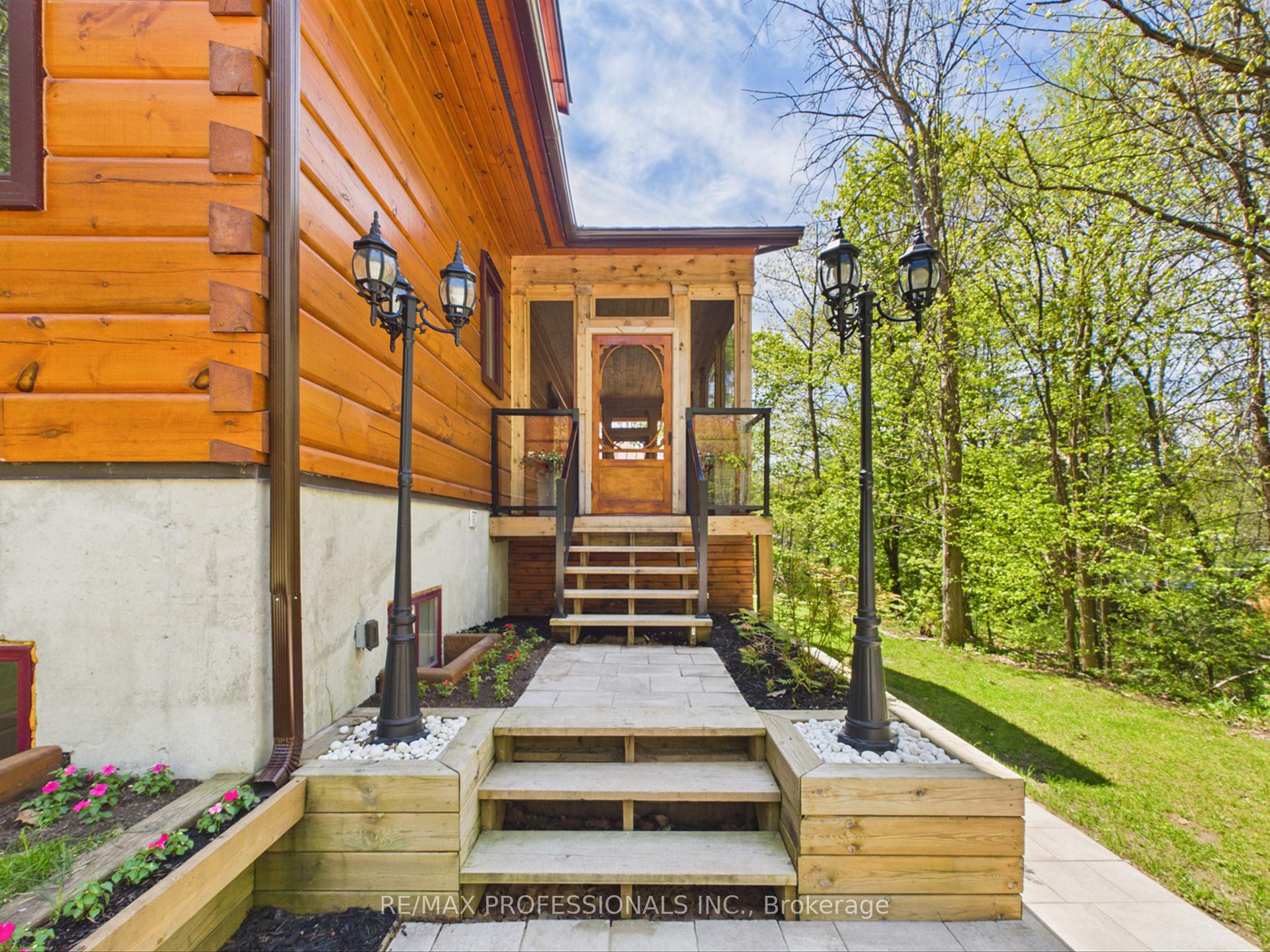 Photo 4 of 1048 Bagley Road, Gravenhurst, Morrison — HOMEH