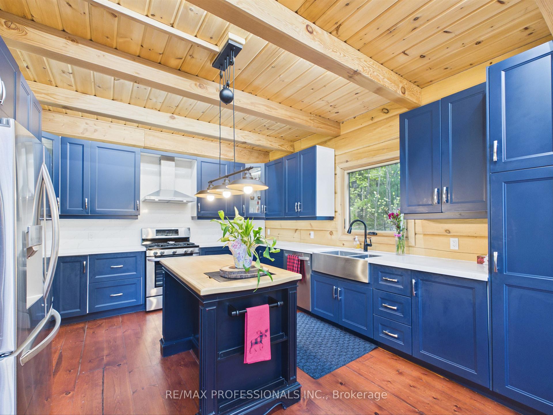 Photo 14 of 1048 Bagley Road, Gravenhurst, Morrison — HOMEH