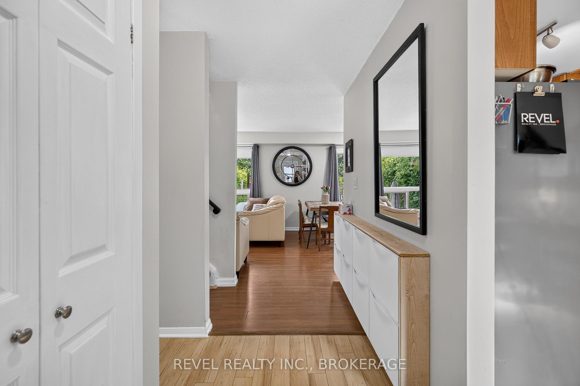 Photo 6 of 62 Barker Drive, Kingston, Kingston East (Incl Barret Crt) — HOMEH