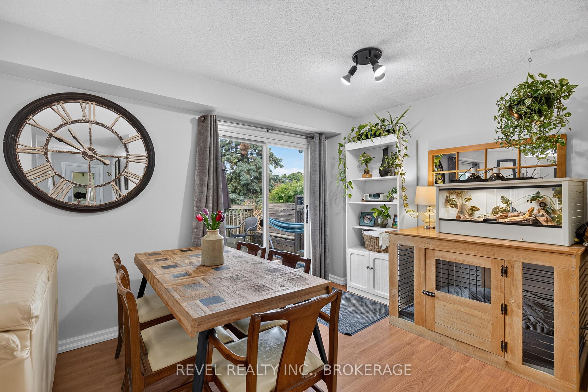 Photo 14 of 62 Barker Drive, Kingston, Kingston East (Incl Barret Crt) — HOMEH