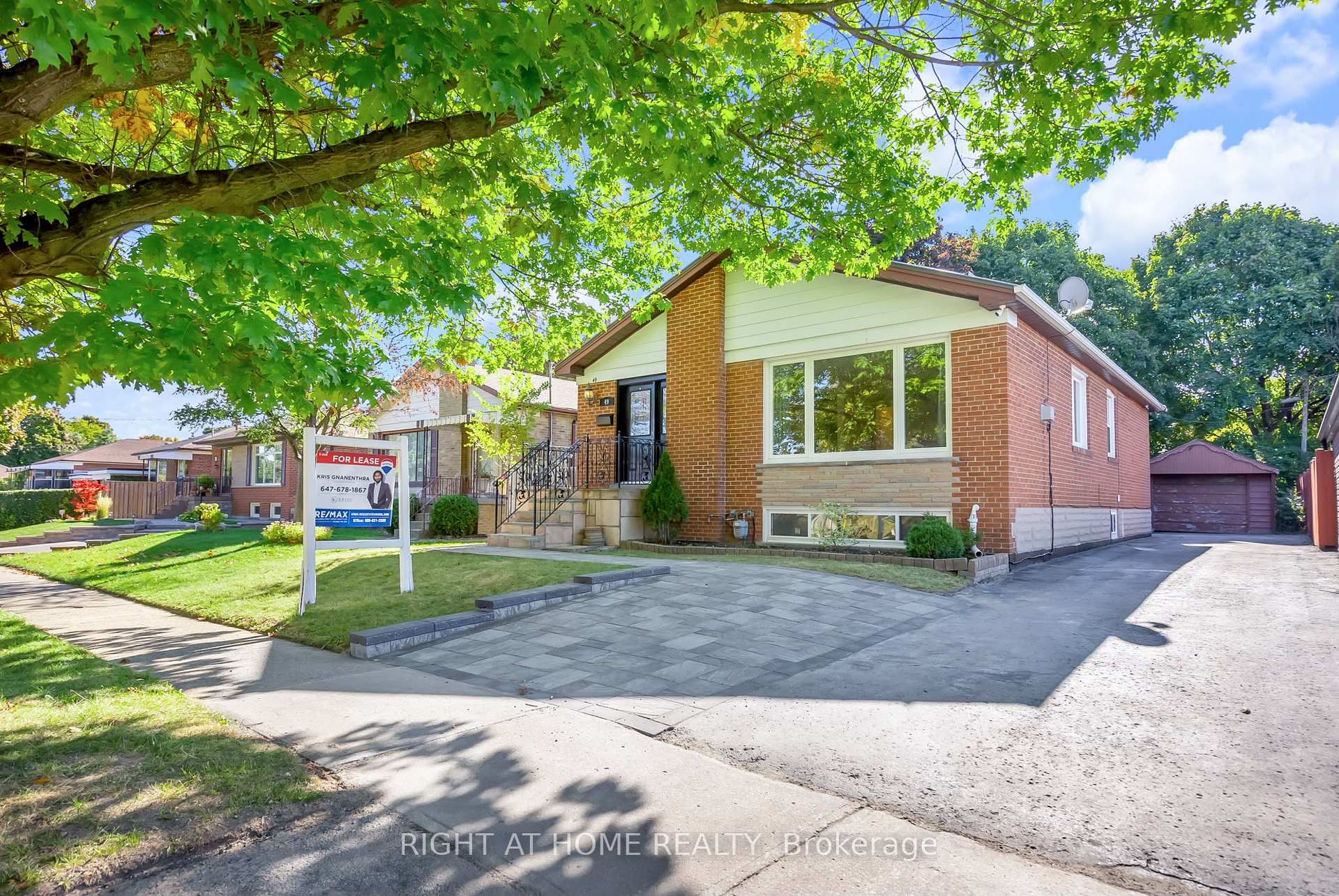 Photo 2 of Unit Main, 49 McGregor Road W, Scarborough, Dorset Park — HOMEH