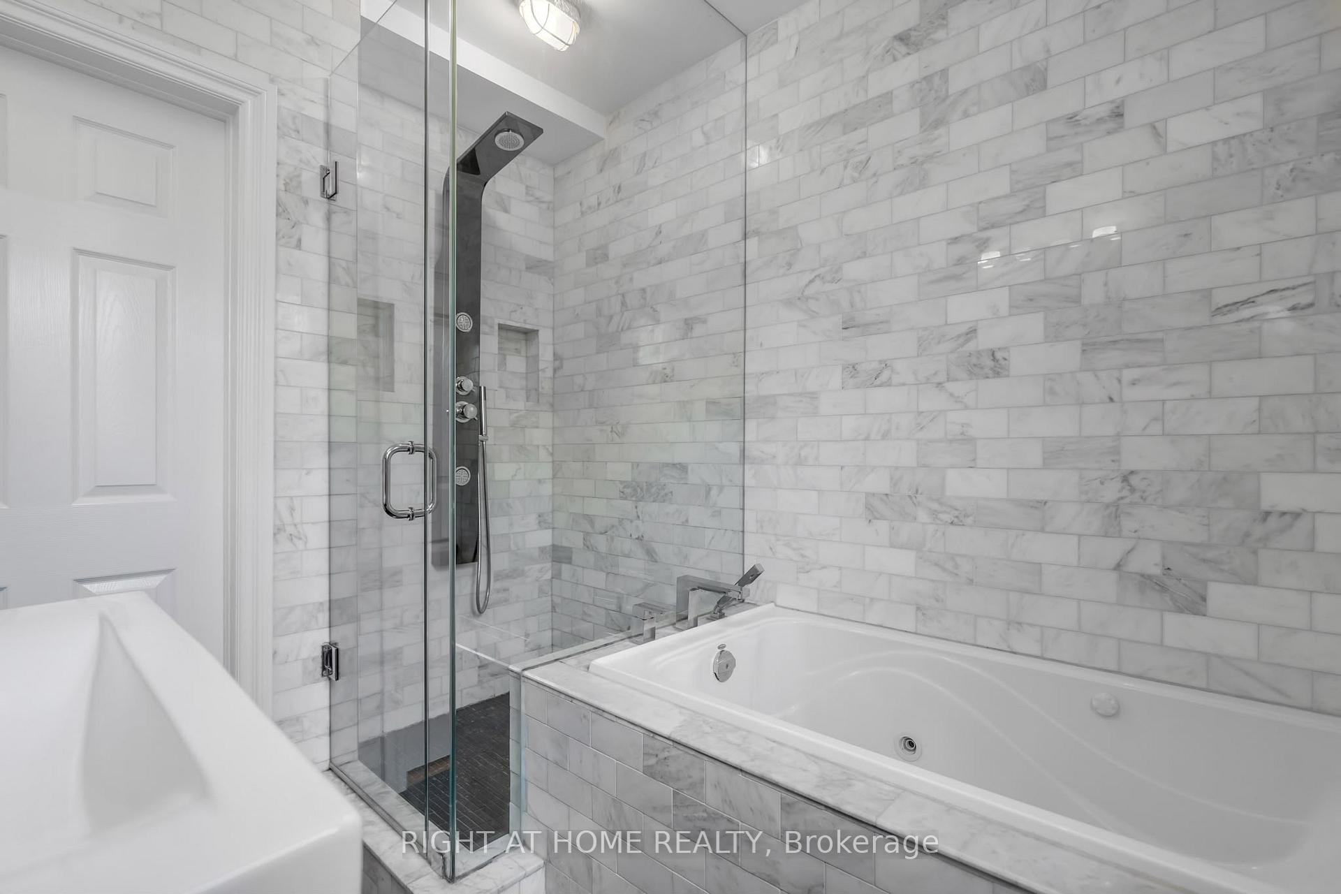 Photo 11 of Unit Main, 49 McGregor Road W, Scarborough, Dorset Park — HOMEH